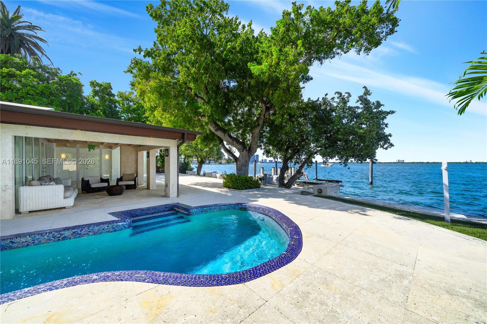 RIVO ALTO AMD - Residential