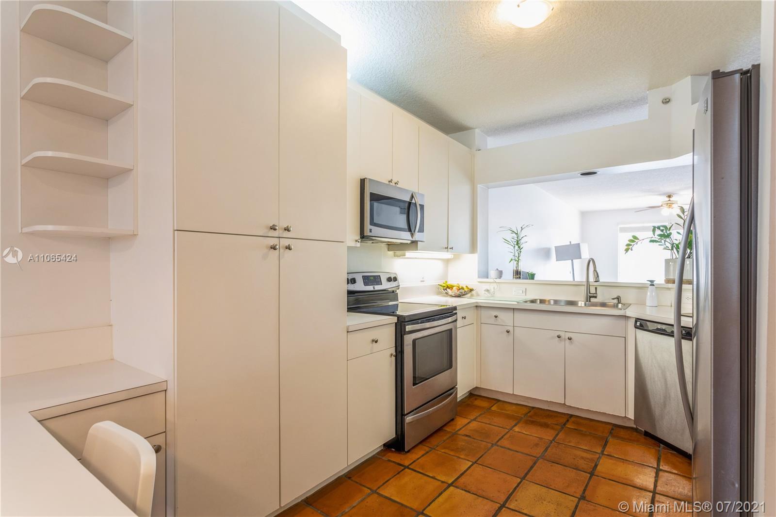 CAPTIVA CONDO B - Residential Lease