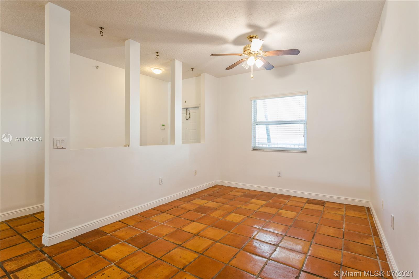 CAPTIVA CONDO B - Residential Lease