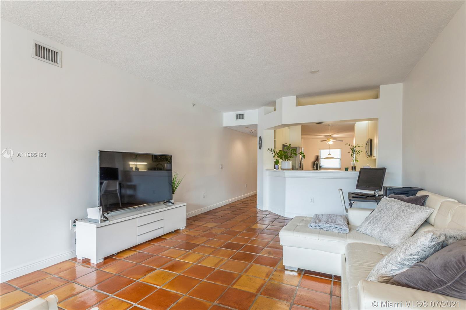 CAPTIVA CONDO B - Residential Lease