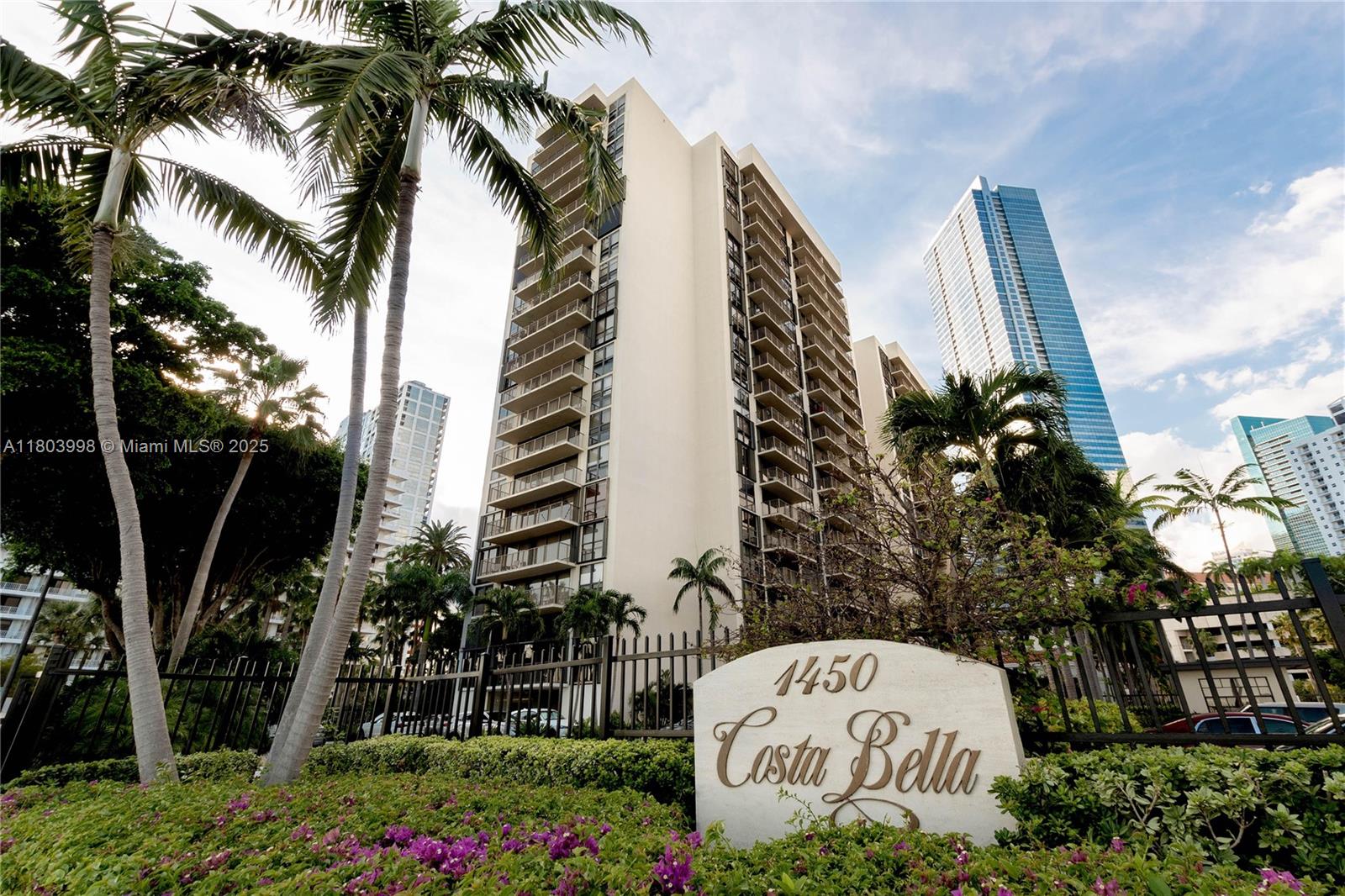 1450 Brickell Bay Dr 1707, Miami, Broward County, Florida - 3 Bedrooms  
3 Bathrooms - 