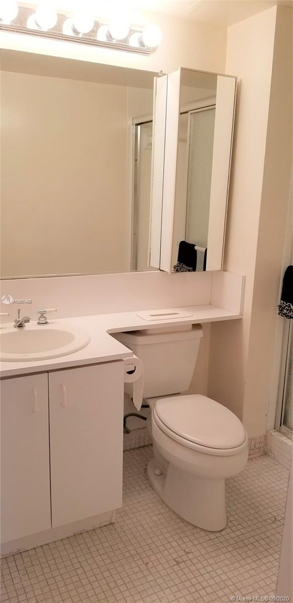 ADMIRALS PORT CONDO WEST - Residential Lease