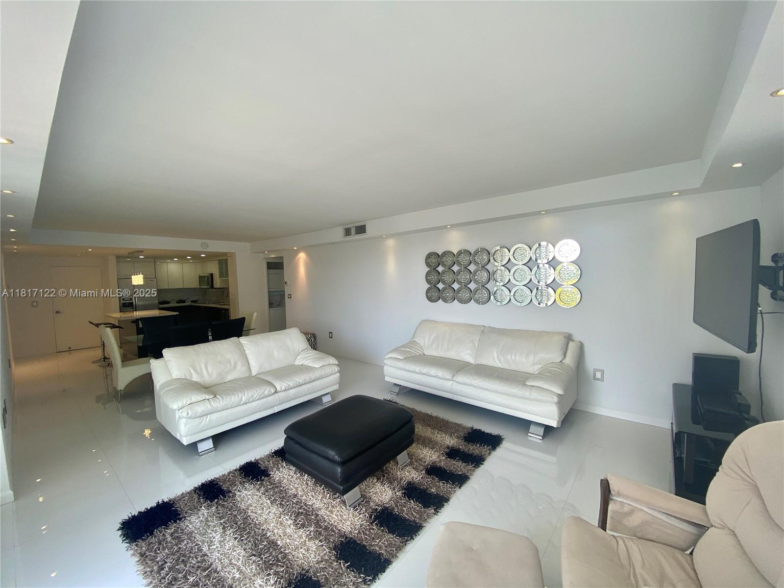 3731 N Country Club Dr 623