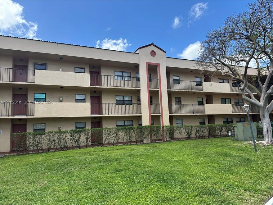 Discover this beautiful 2-bedroom, 2-bath condo in the heart of Miramar, FL. Enjoy quick access to major highways, great dining, shopping, and gorgeous beaches only minutes from your door. Perfectly situated between Miami and Fort Lauderdale, and just a short drive to the Hard Rock Guitar Hotel and Hard Rock Stadium.