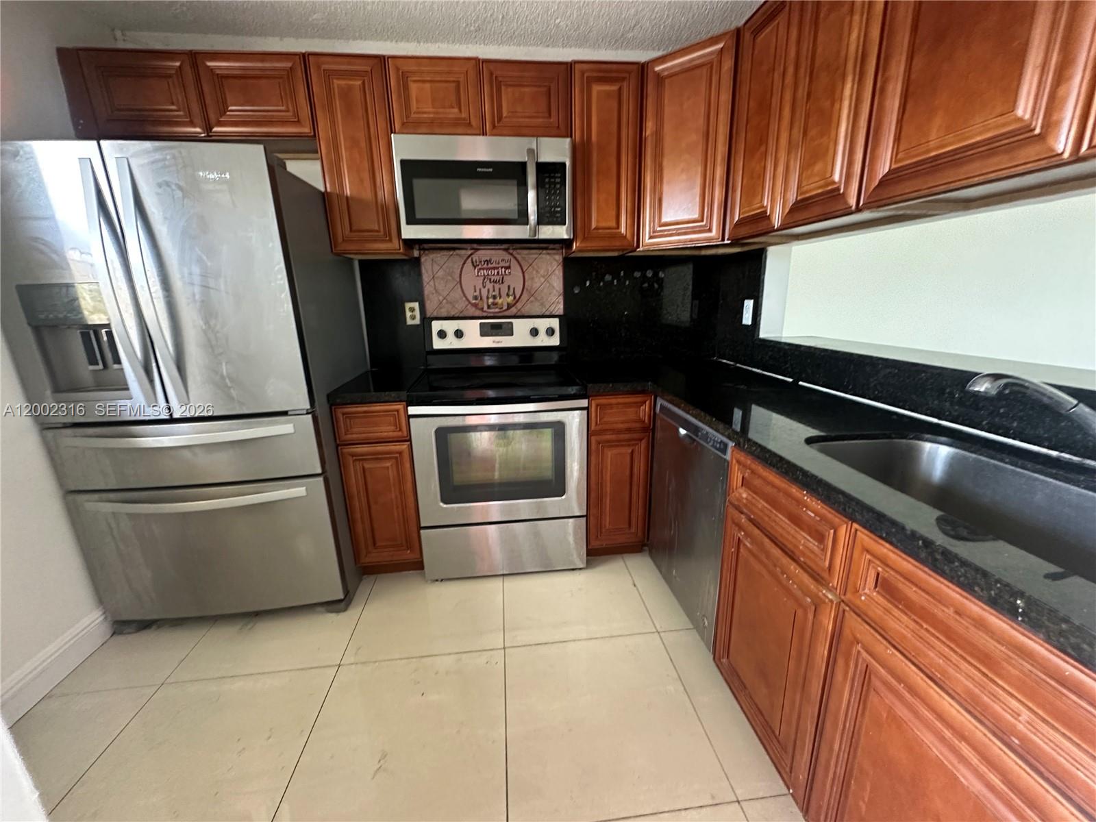 3396 Foxcroft Rd 305