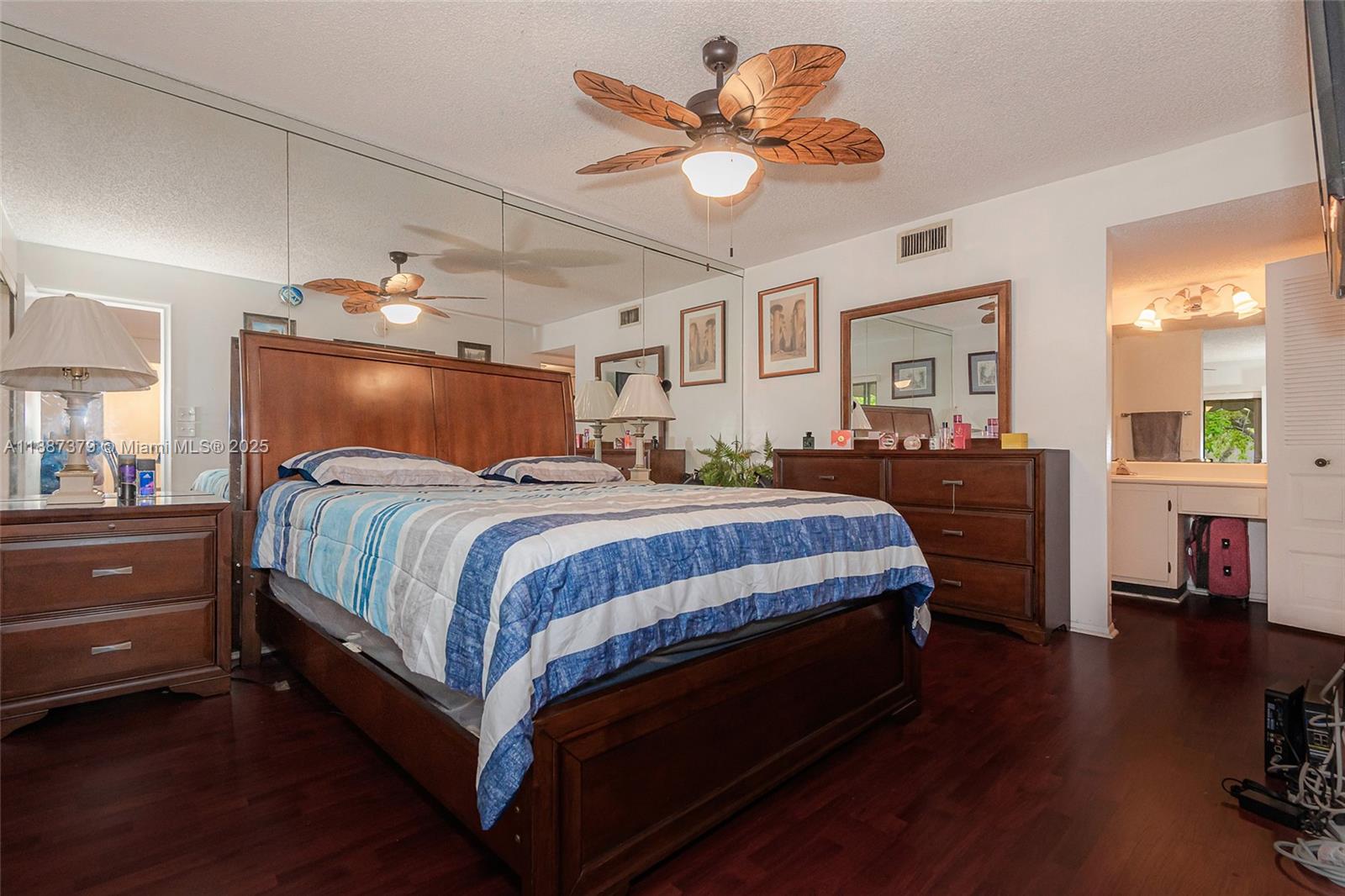 QUATRAINE CONDO I PH I - Residential