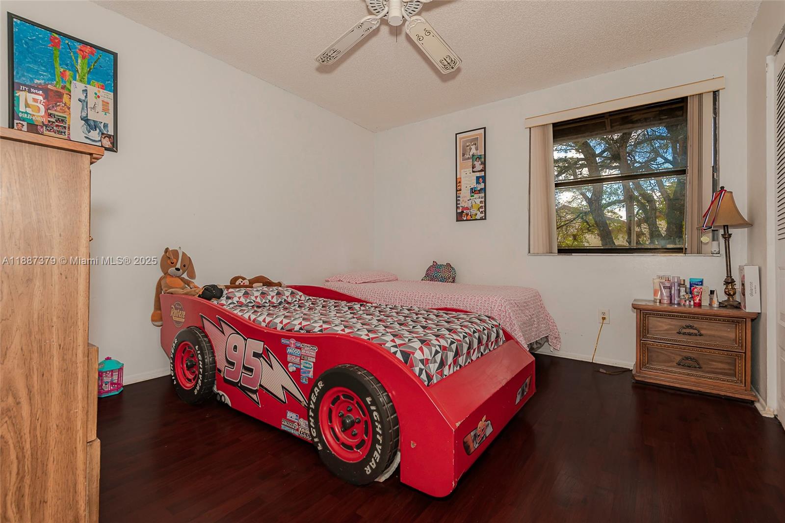 QUATRAINE CONDO I PH I - Residential