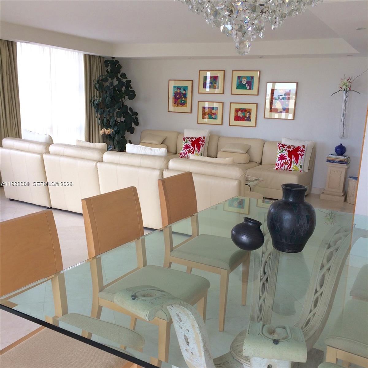 1121 Crandon Blvd F1107