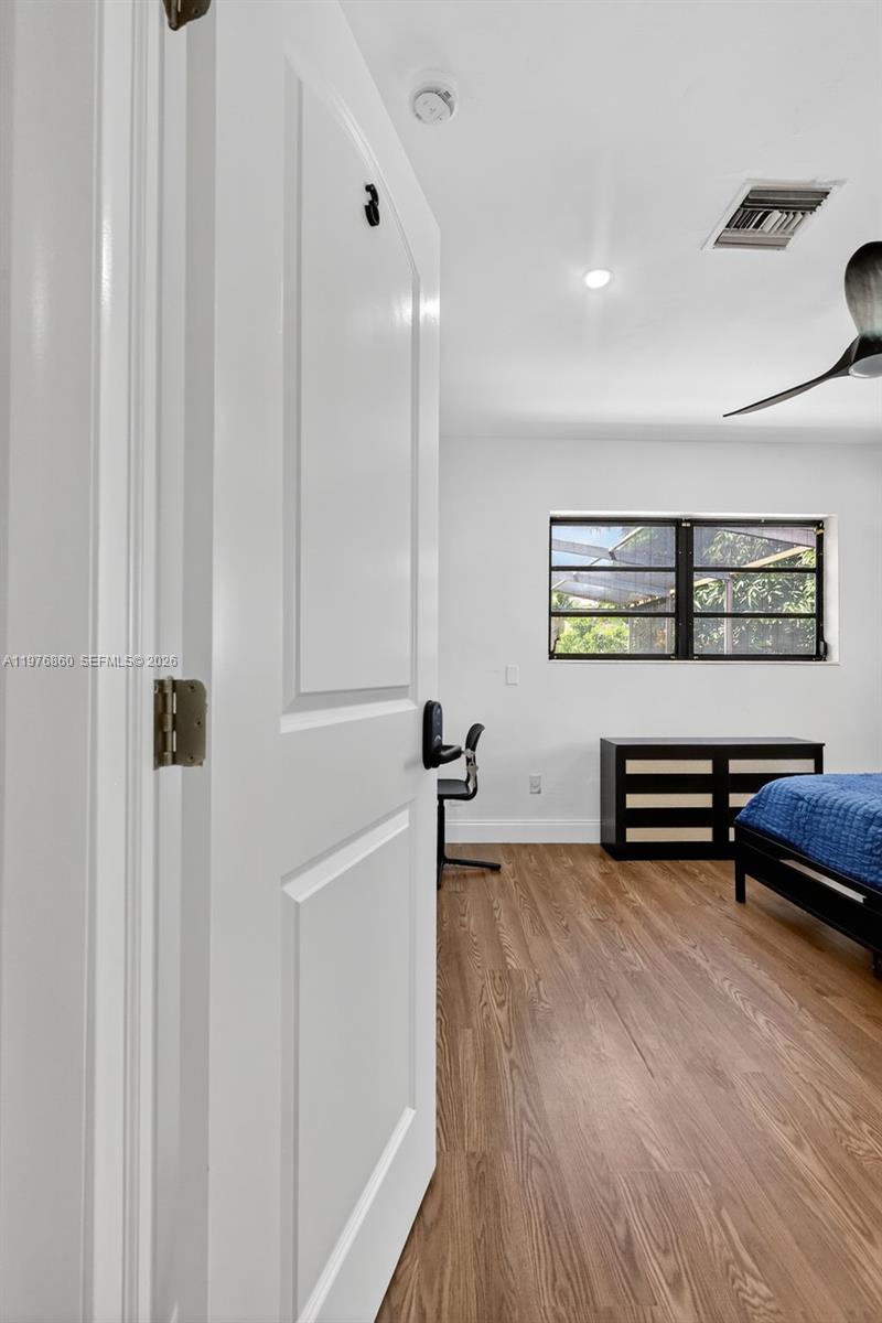 HIGHLAND MANOR SEC 5 - Residential