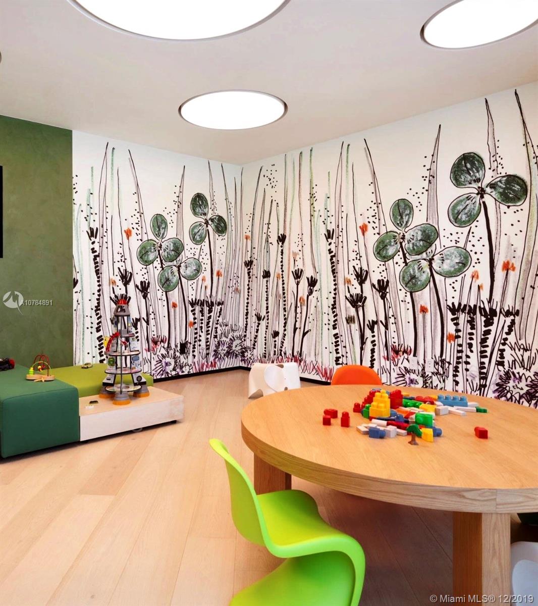 OCEANA BAL HARBOUR CONDO - Residential