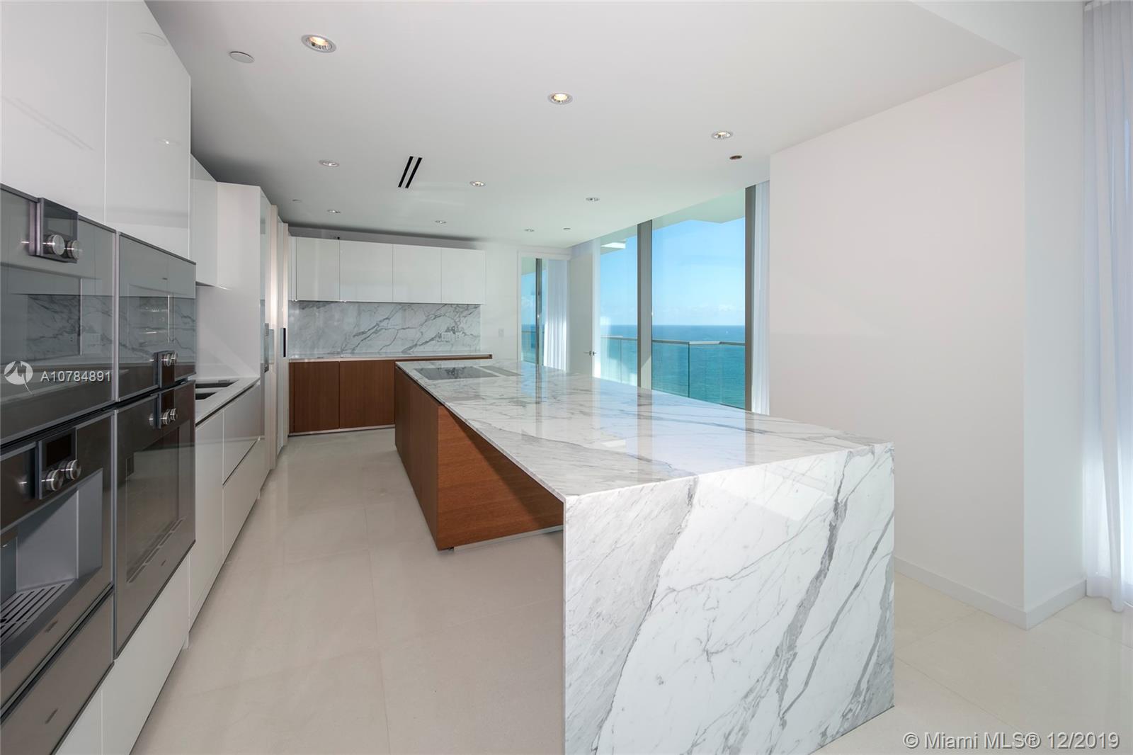OCEANA BAL HARBOUR CONDO - Residential