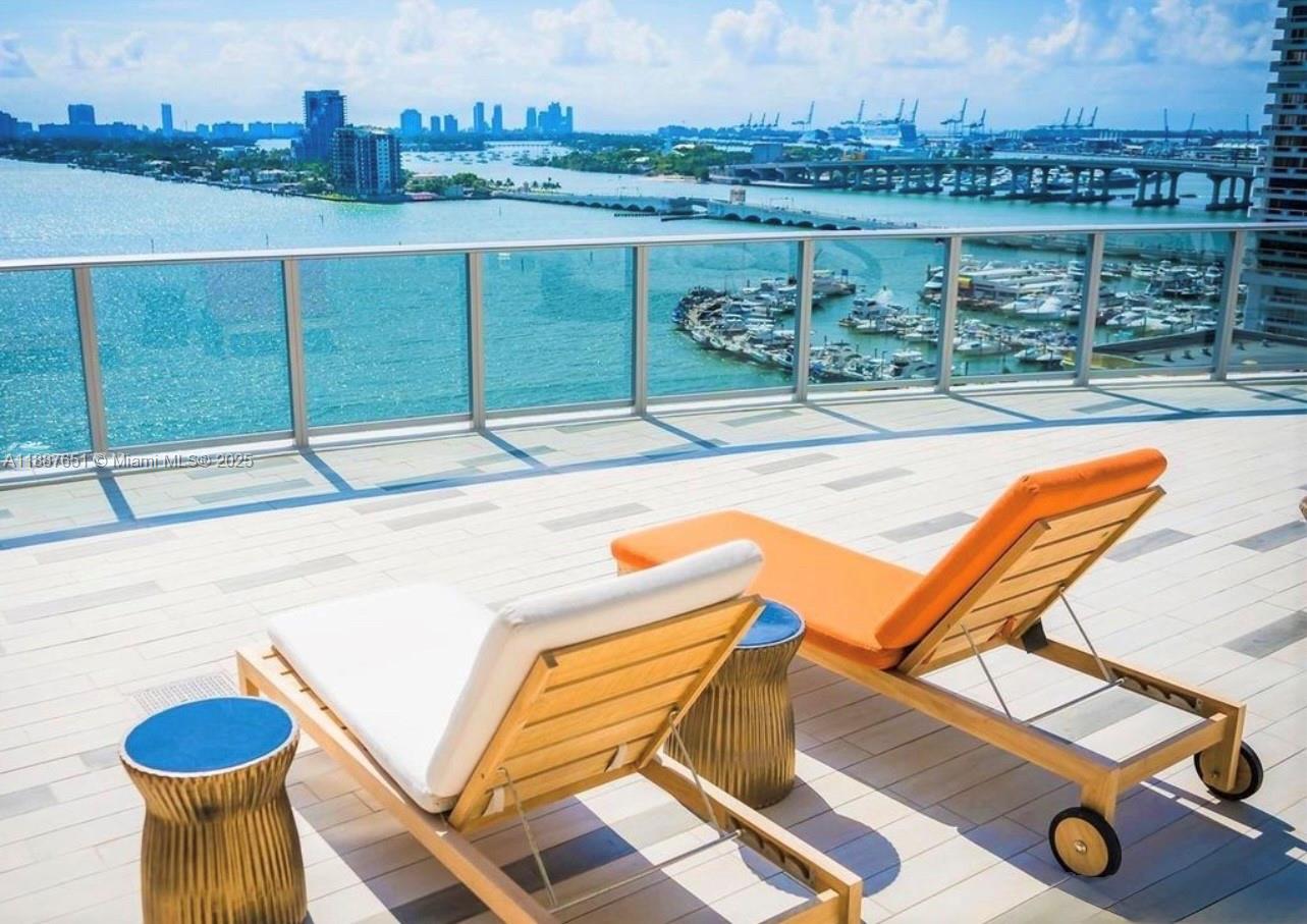 ARIA ON THE BAY CONDO - Residential Lease