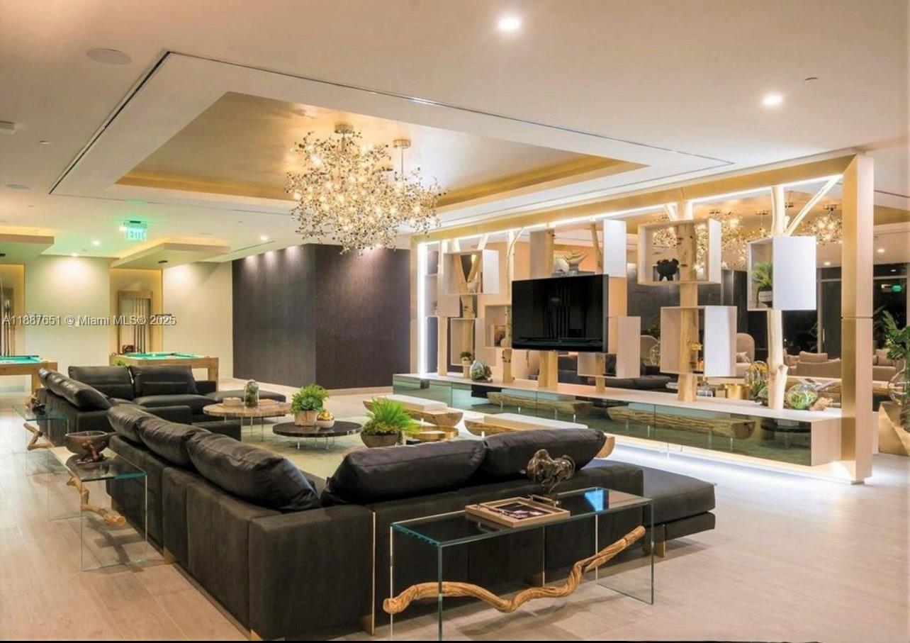 ARIA ON THE BAY CONDO - Residential Lease