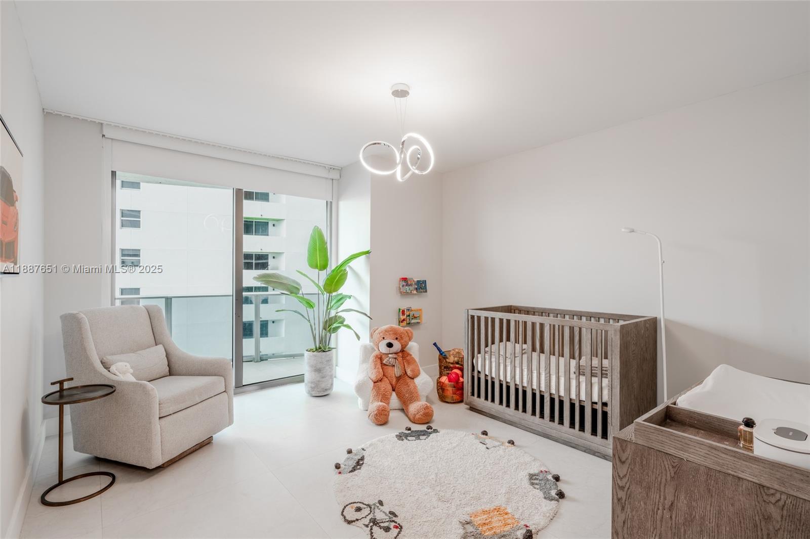 ARIA ON THE BAY CONDO - Residential Lease