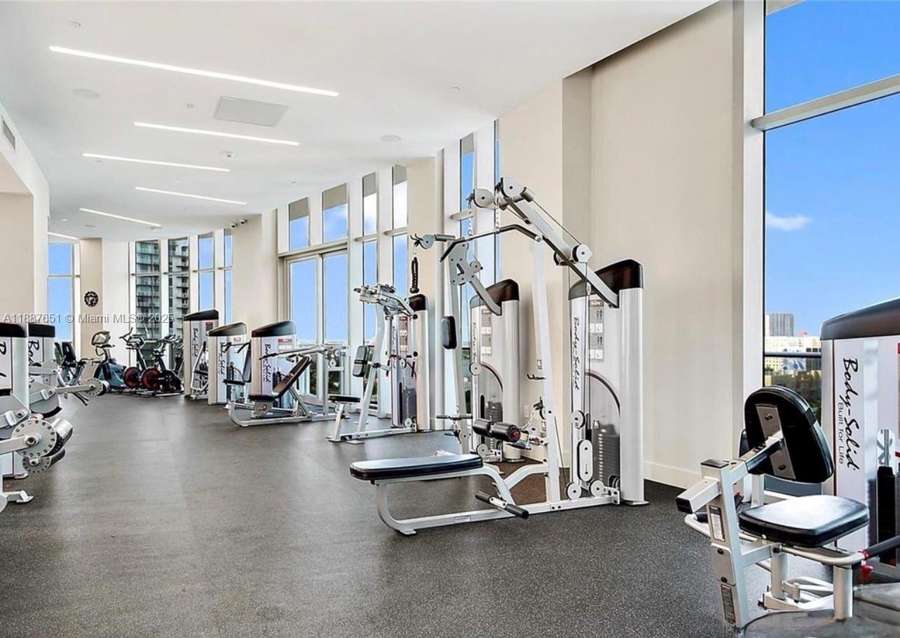 ARIA ON THE BAY CONDO - Residential Lease
