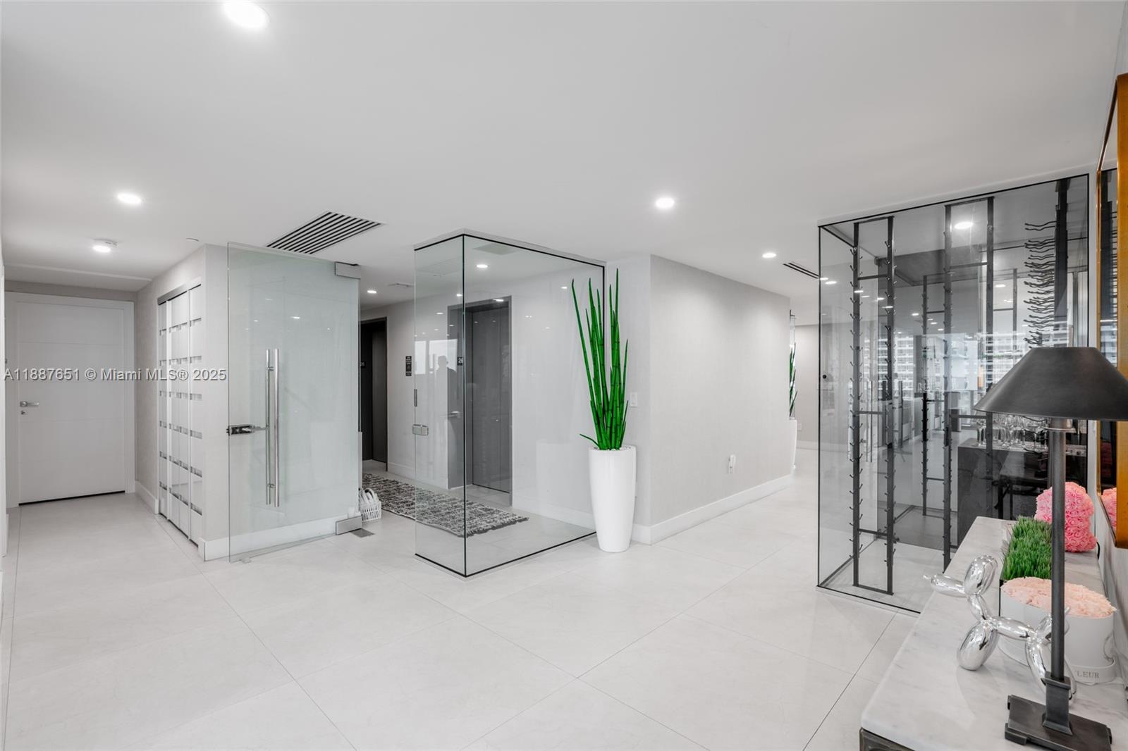 ARIA ON THE BAY CONDO - Residential Lease