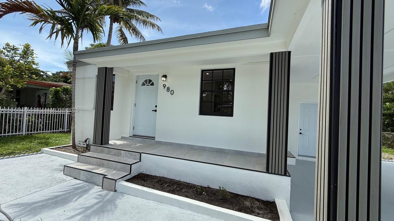 POINCIANNA MANOR SEC 2 - Residential