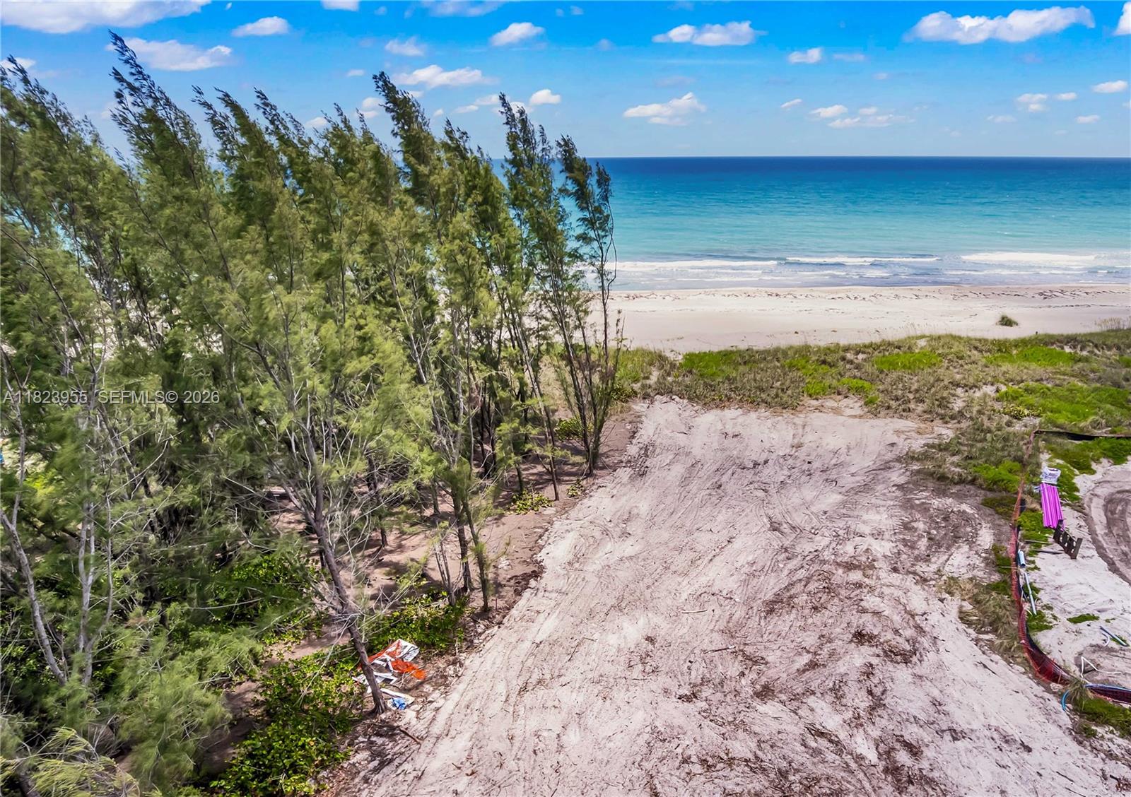 METES AND BOUNDS - Land