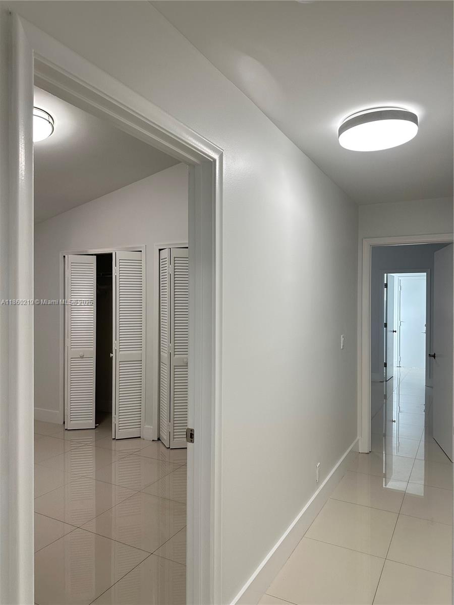 CORAL SPRINGS UNIVERSITY - Residential Lease