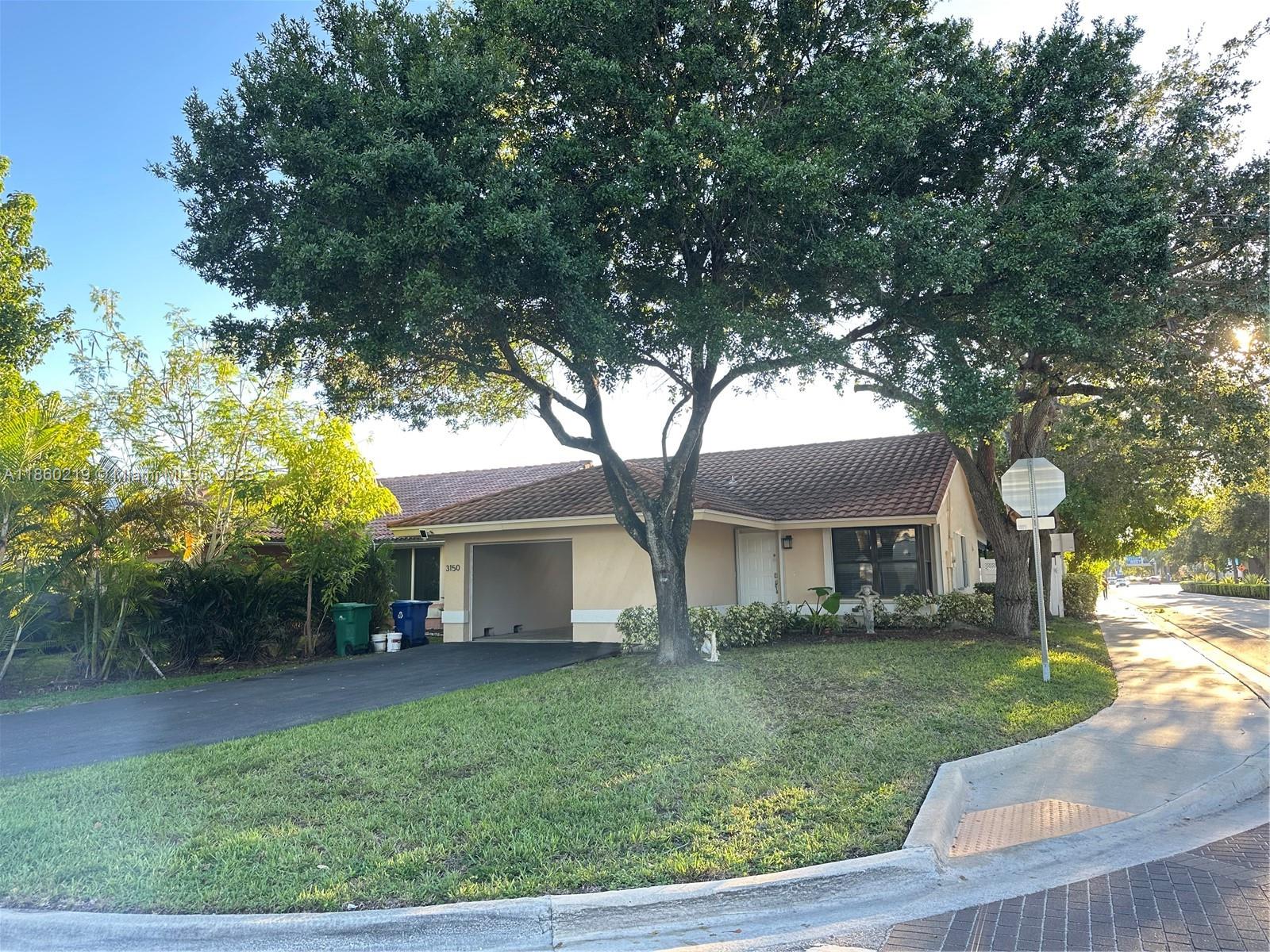 CORAL SPRINGS UNIVERSITY - Residential Lease