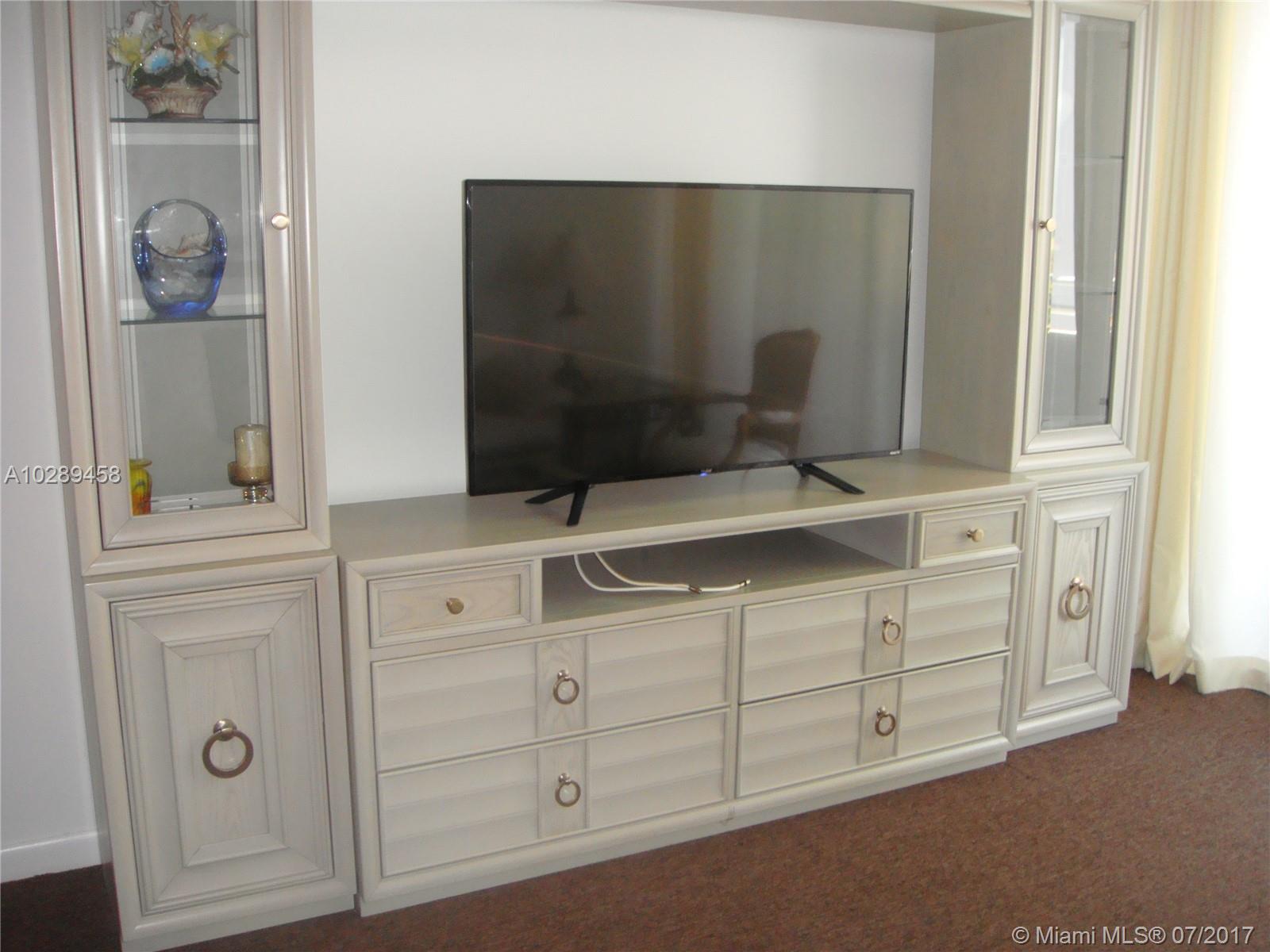 Rimini Beach Condo - Residential Lease