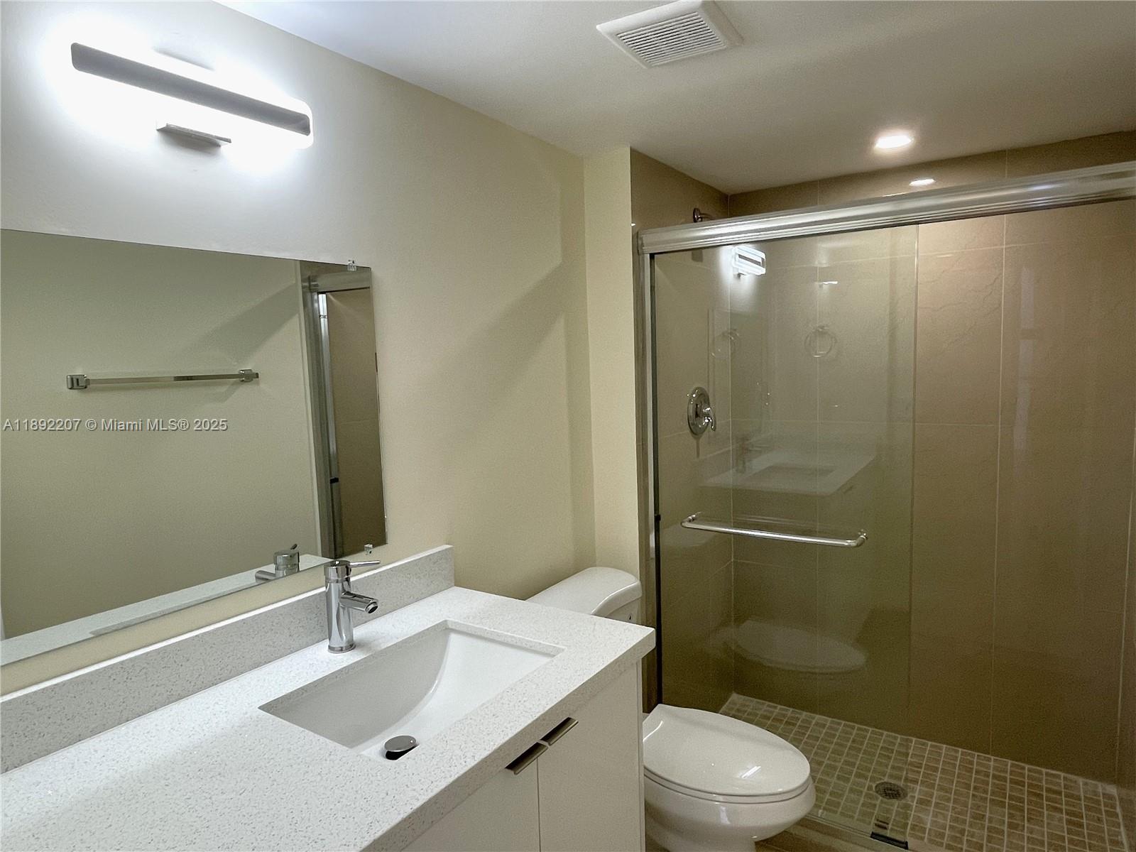 WOODSIDE APTS CONDO - Residential Lease