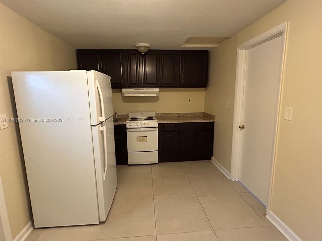 Photo of 1826 N 24th Ave #F, Hollywood, FL 33020 (MLS # A11659722)