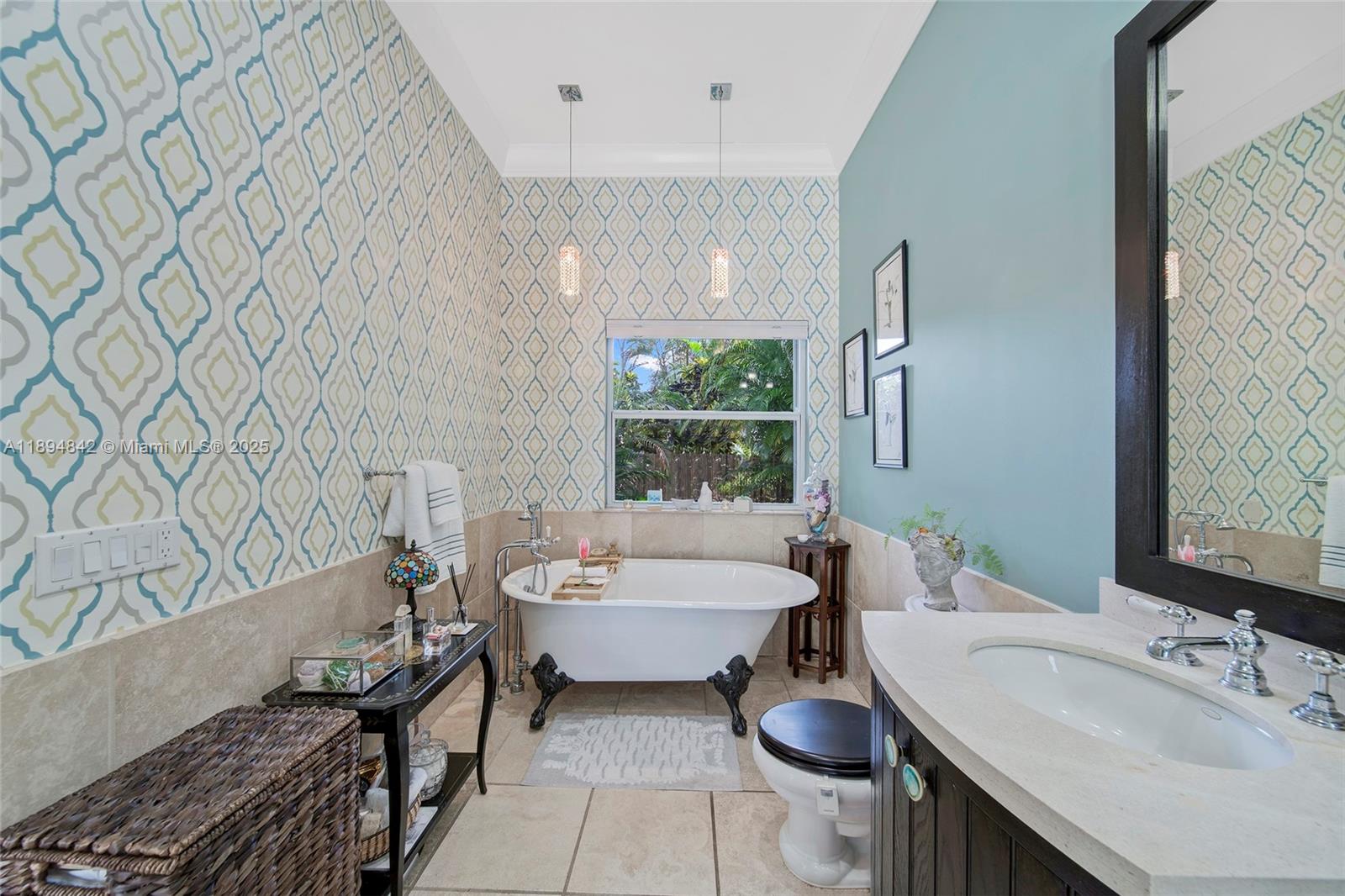 SUDLOW PARK - Residential