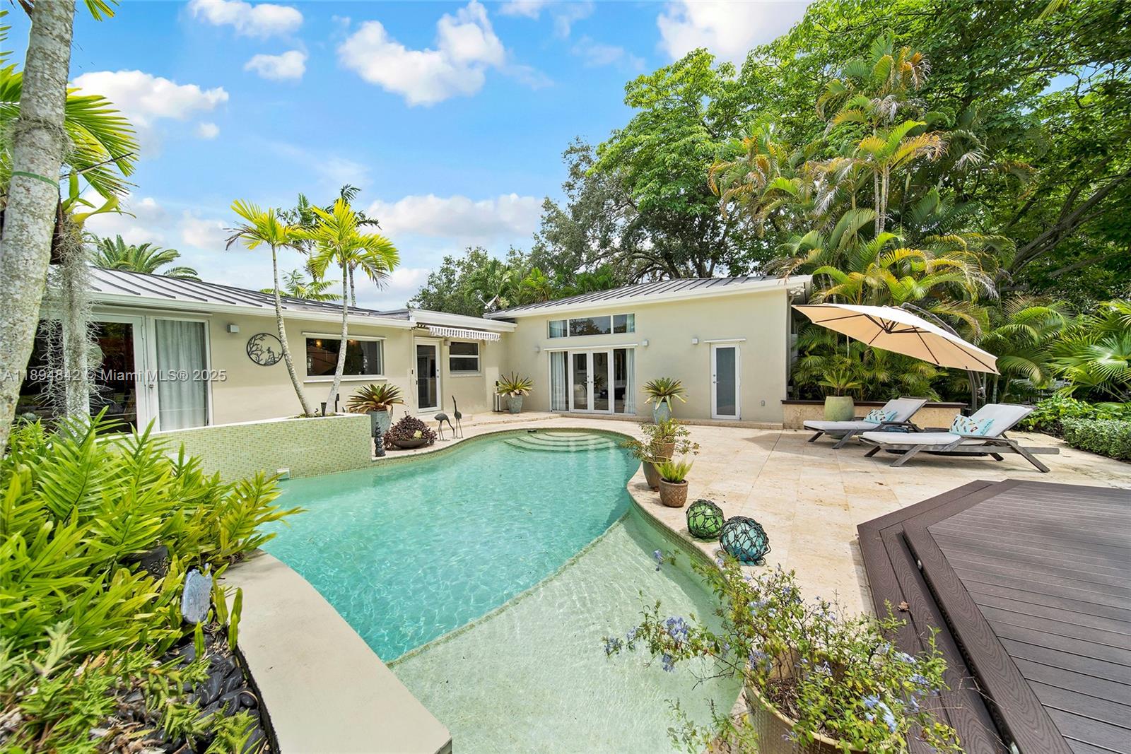 SUDLOW PARK - Residential