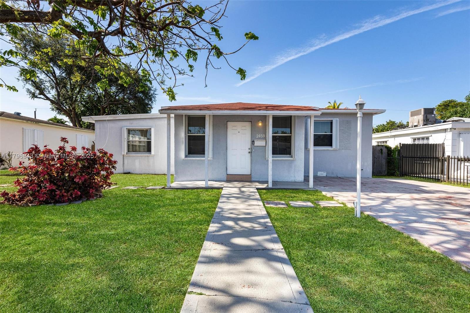 2459 Funston St, Hollywood, Broward County, Florida - 3 Bedrooms  
2 Bathrooms - 