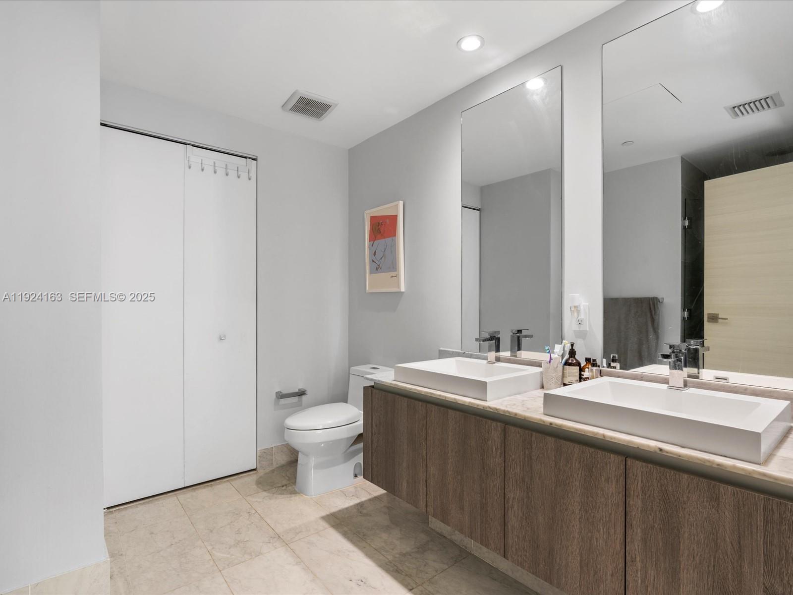 801 SMA RESIDENCES CONDO - Residential