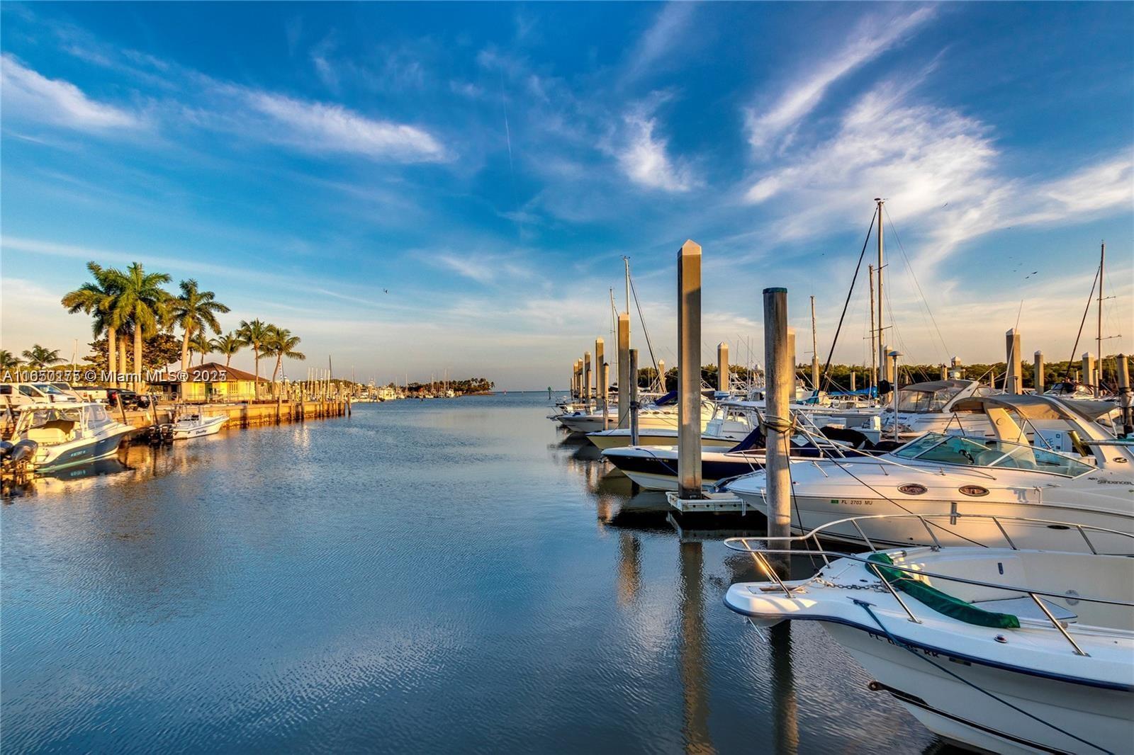 HAMMOCK OAKS HARBOR SEC 3 - Residential