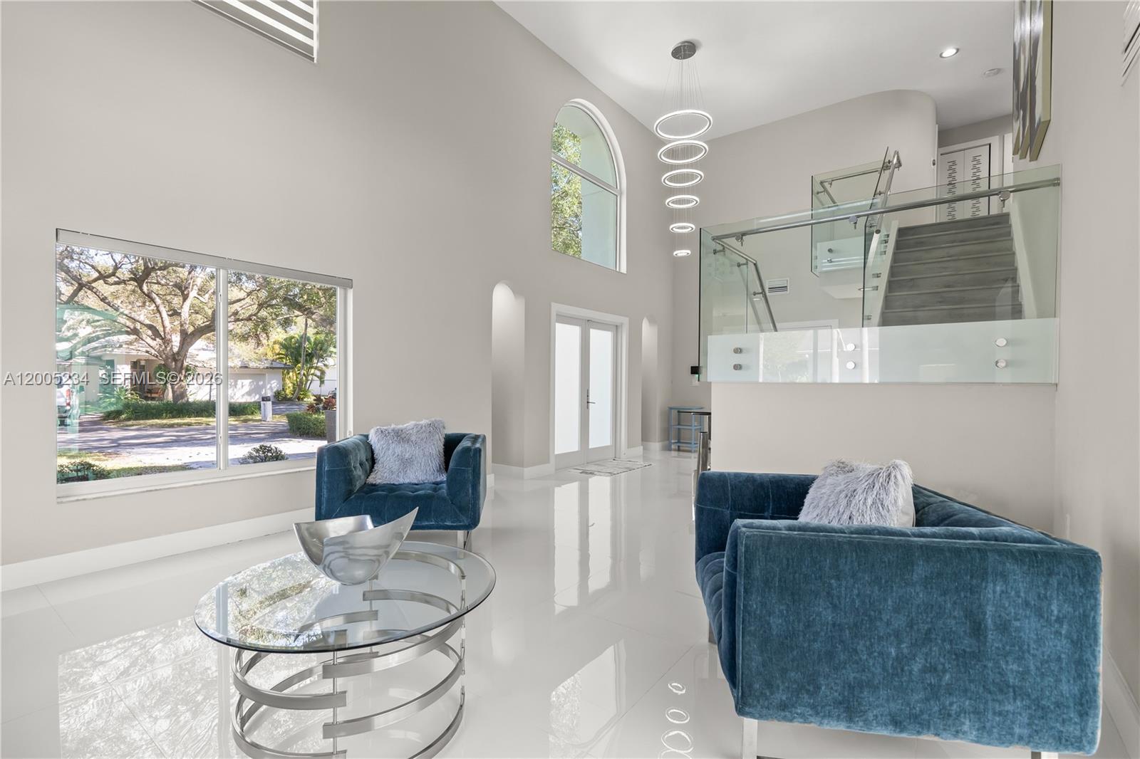 KINGS COVE - Residential