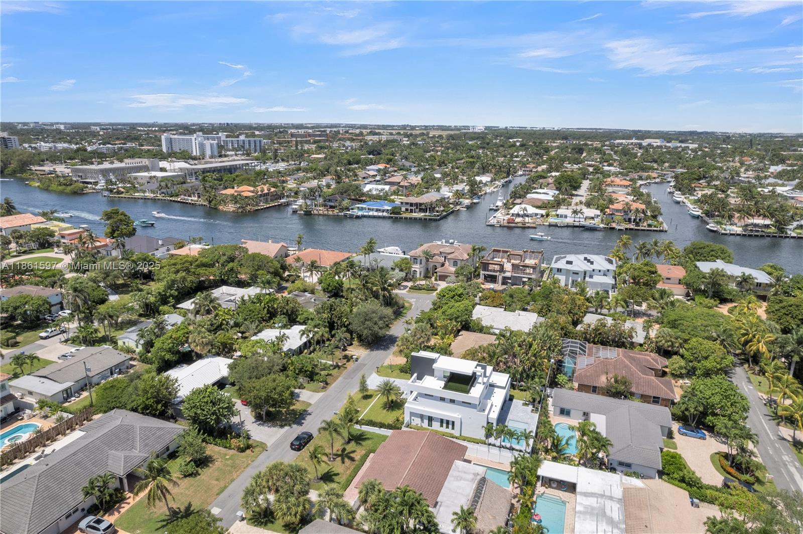 HILLSBORO SHORES SEC - Residential
