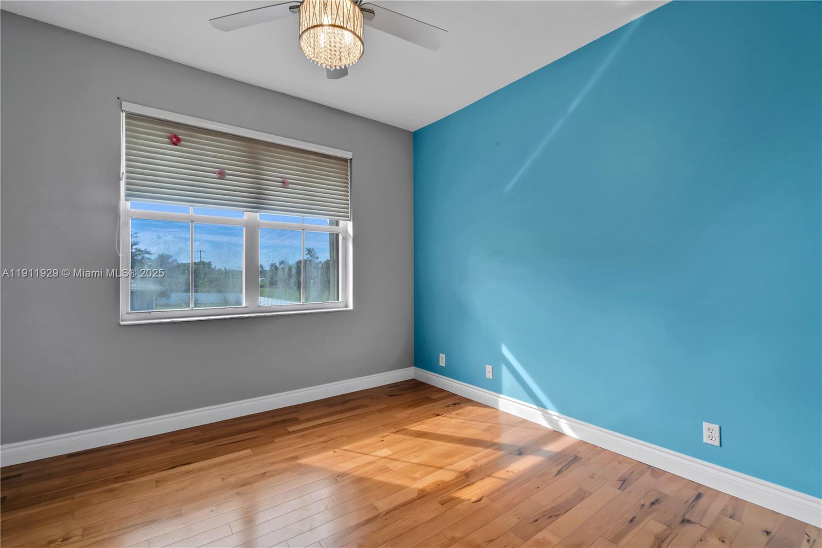 STIRLING DYKES PLAT - Residential Lease