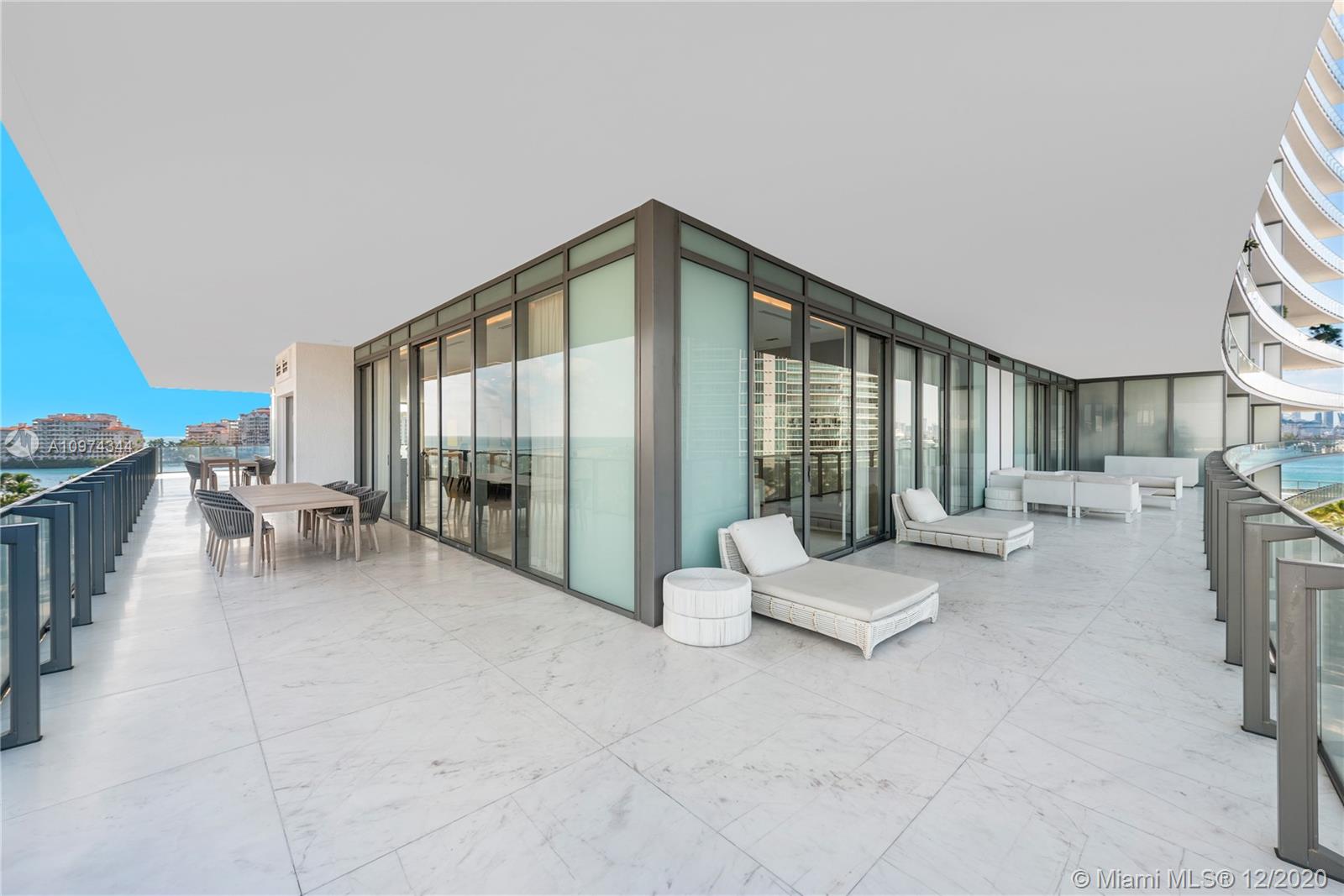 APOGEE CONDO - Residential