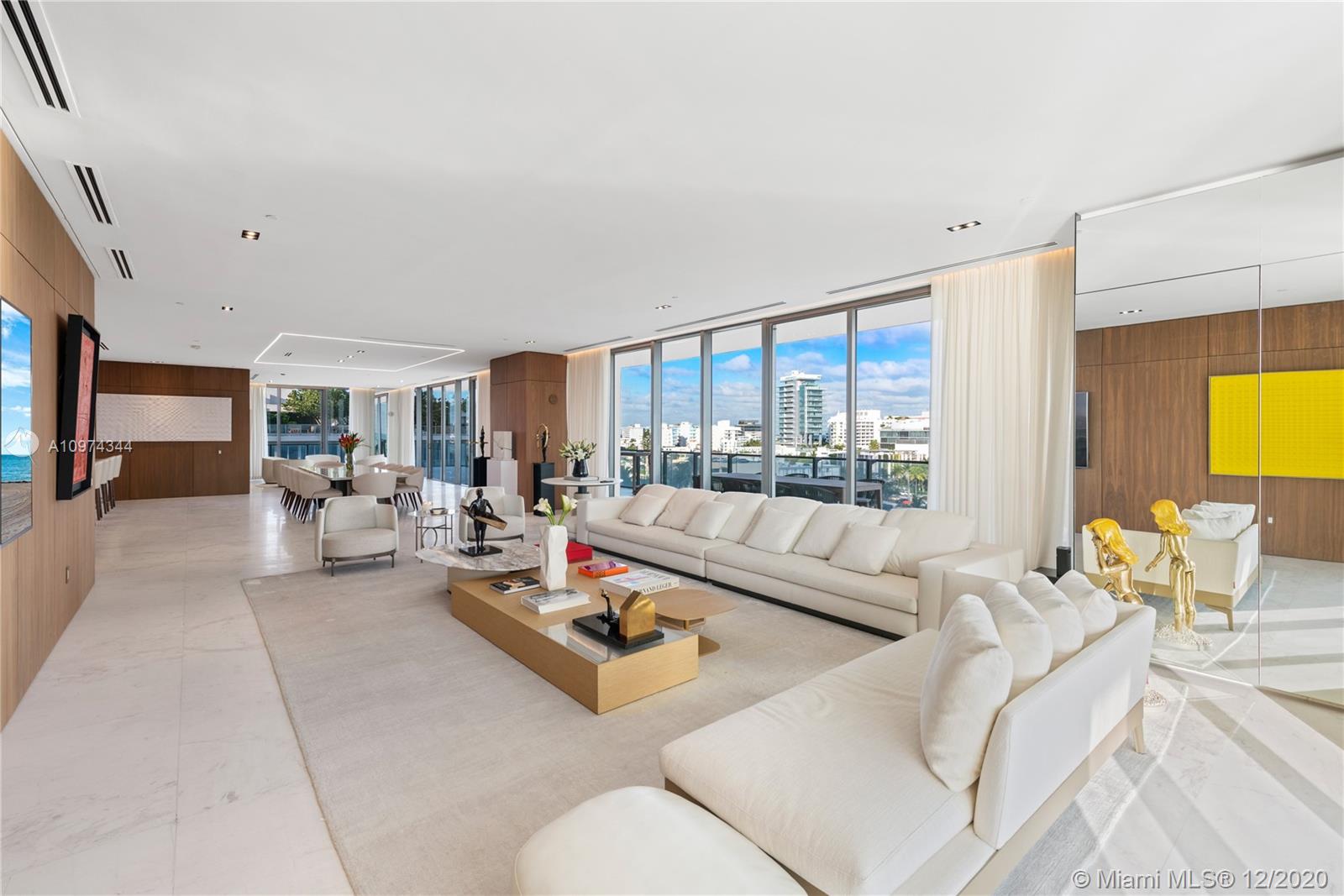 APOGEE CONDO - Residential