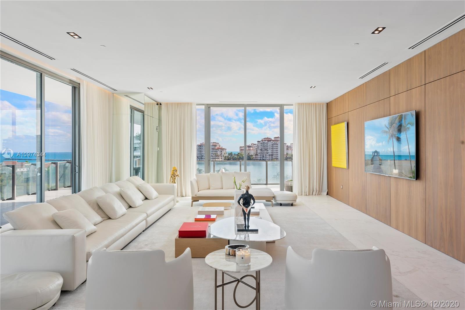 APOGEE CONDO - Residential