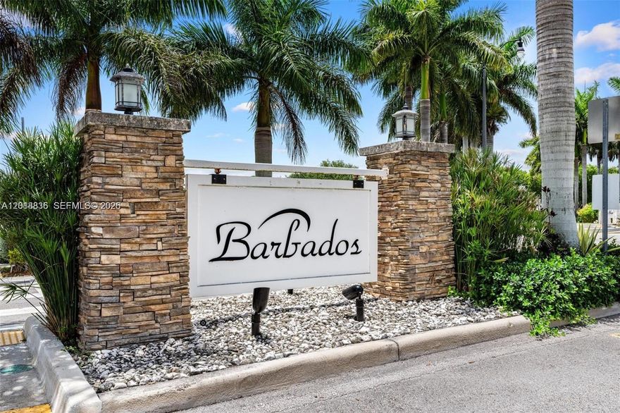 Situated in the exclusive Gated Community of Barbados at Oasis it offers the perfect blend of privacy, Security and prestige all in one of Homestead most sought-after neighborhoods. Community offer a Nice Club house with 2 Pools and full Gym, House has Covered Terrace invite year-around out door living. Room for Pool, 2 Story house with High ceilings and a lot of light. Huge Terrace to enjoy with your family. House include Water Filter System, also located in one of the most desirable neighborhoods, enjoy tranquil living while still being conveniently close to schools, parks, Expressways and Shopping centers. Very easy to show, Main  !  Easy to show.!!!