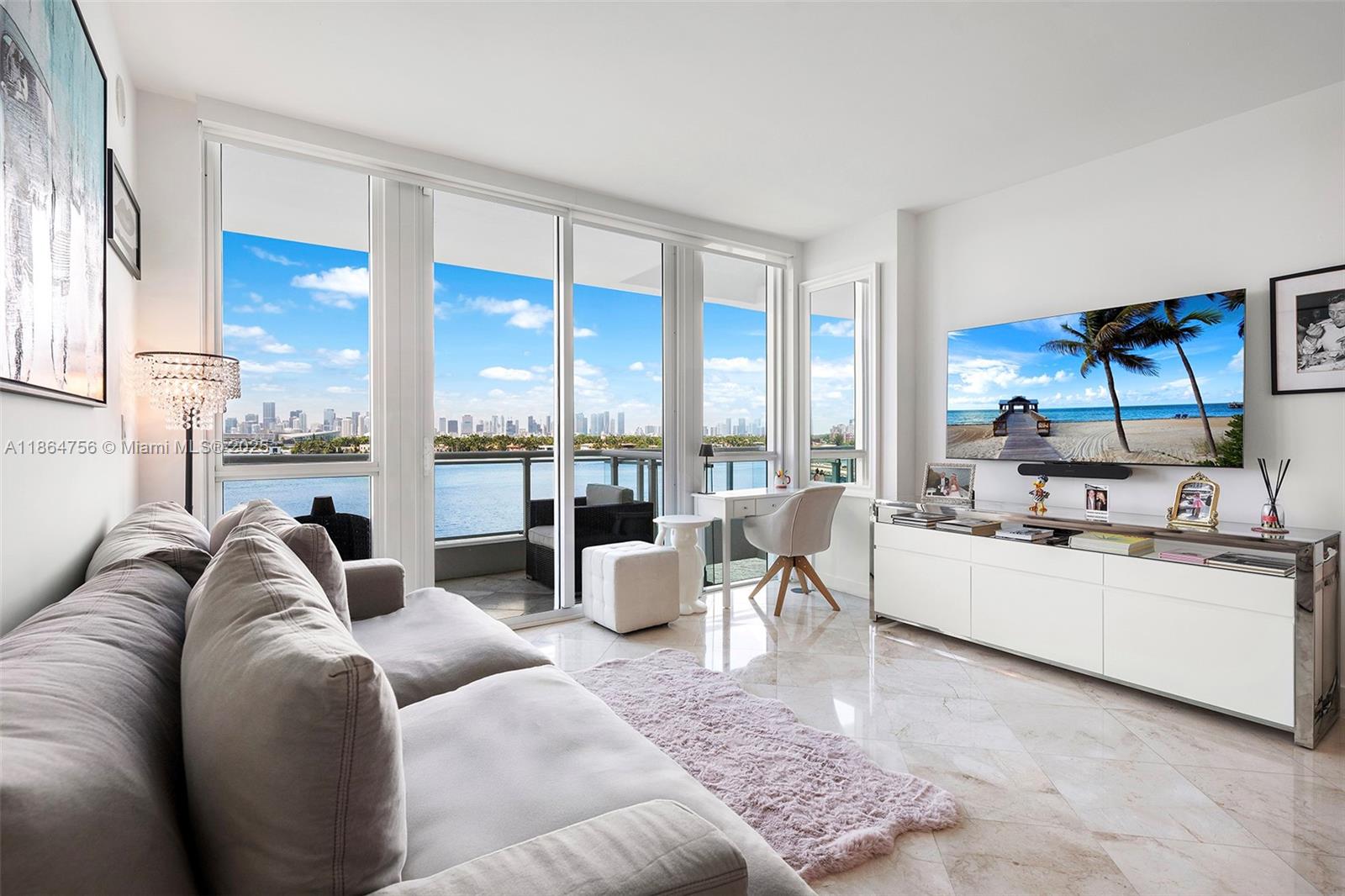 THE BENTLEY BAY CONDO - Residential