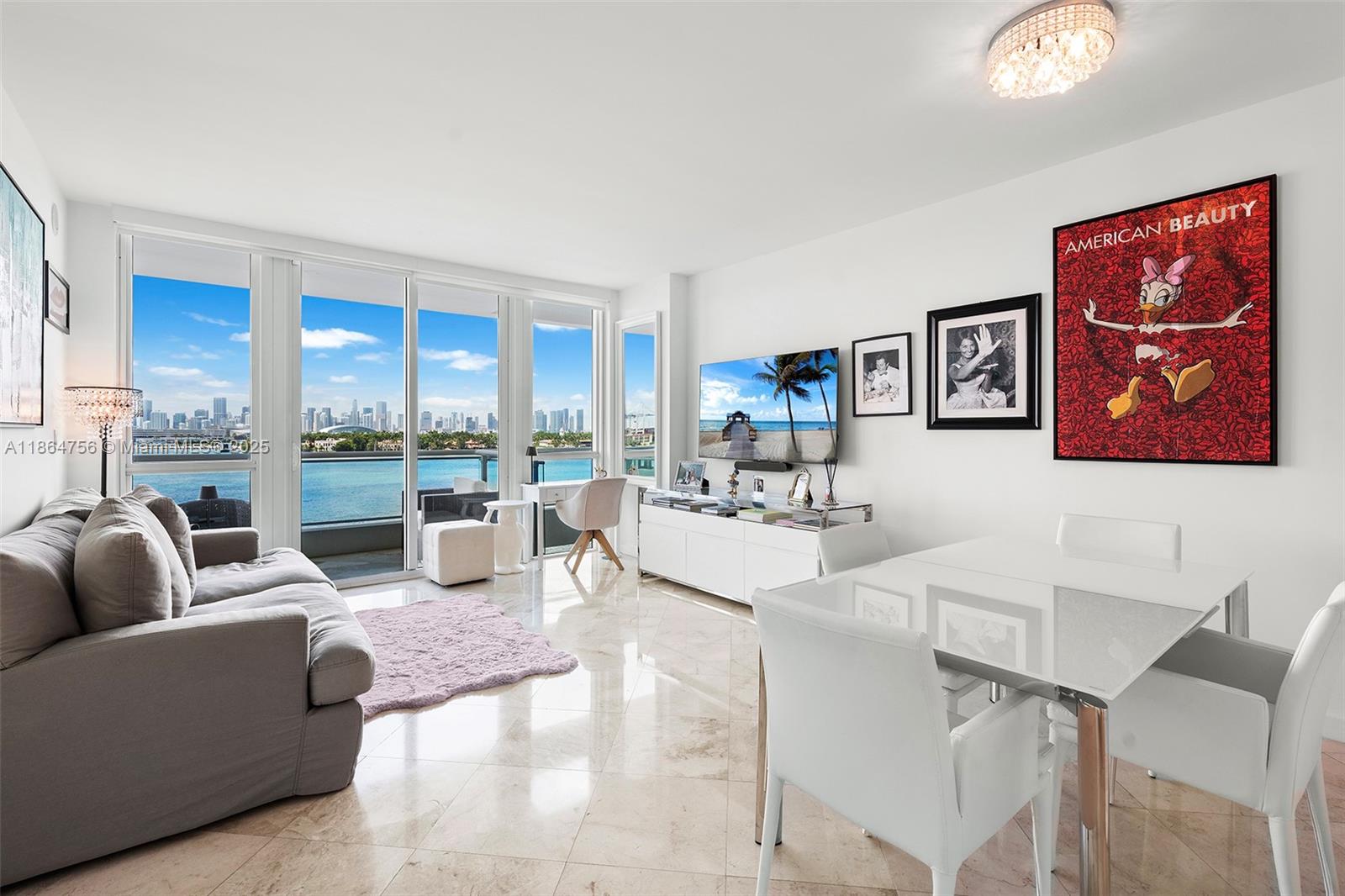 THE BENTLEY BAY CONDO - Residential