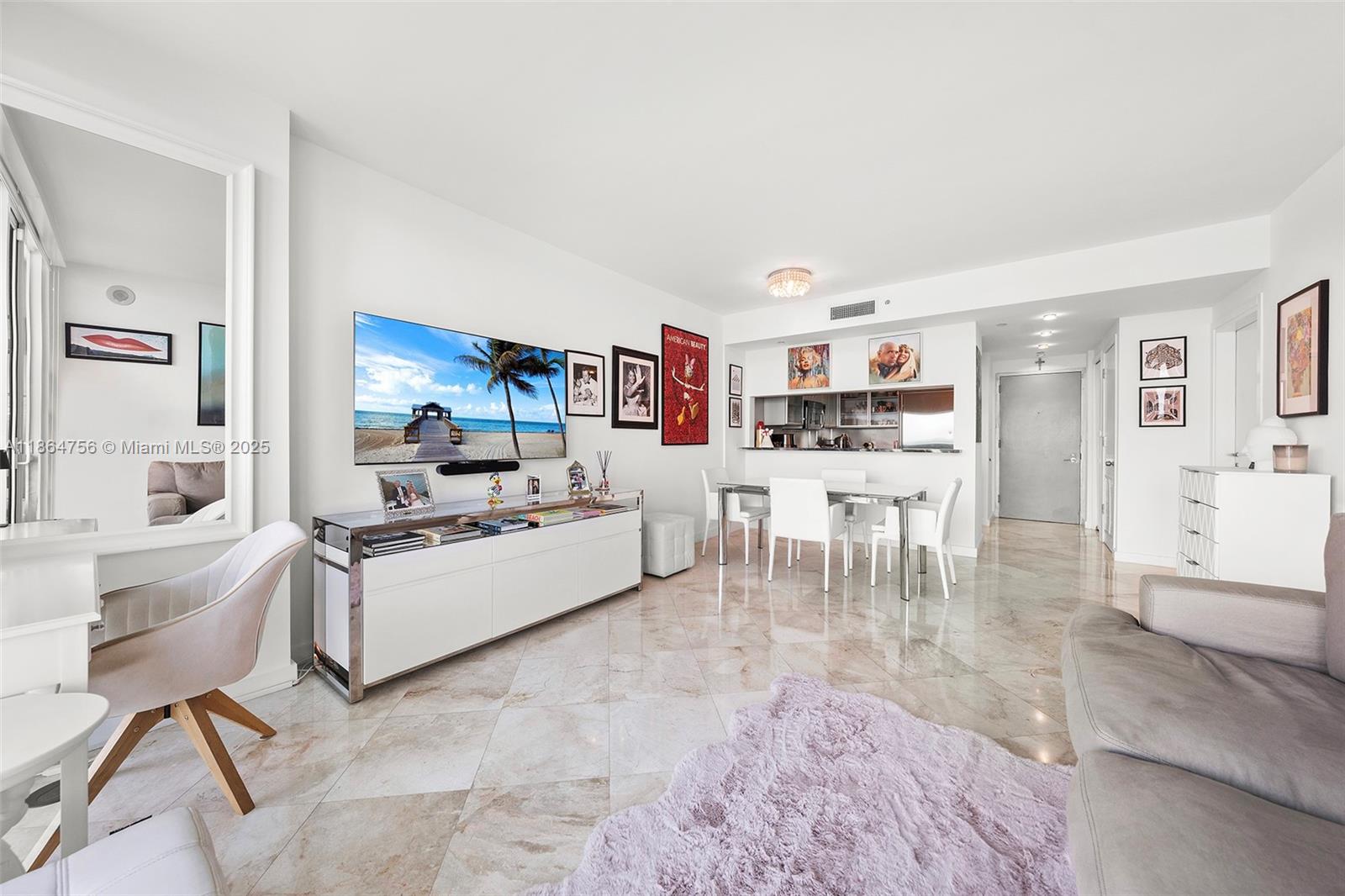 THE BENTLEY BAY CONDO - Residential