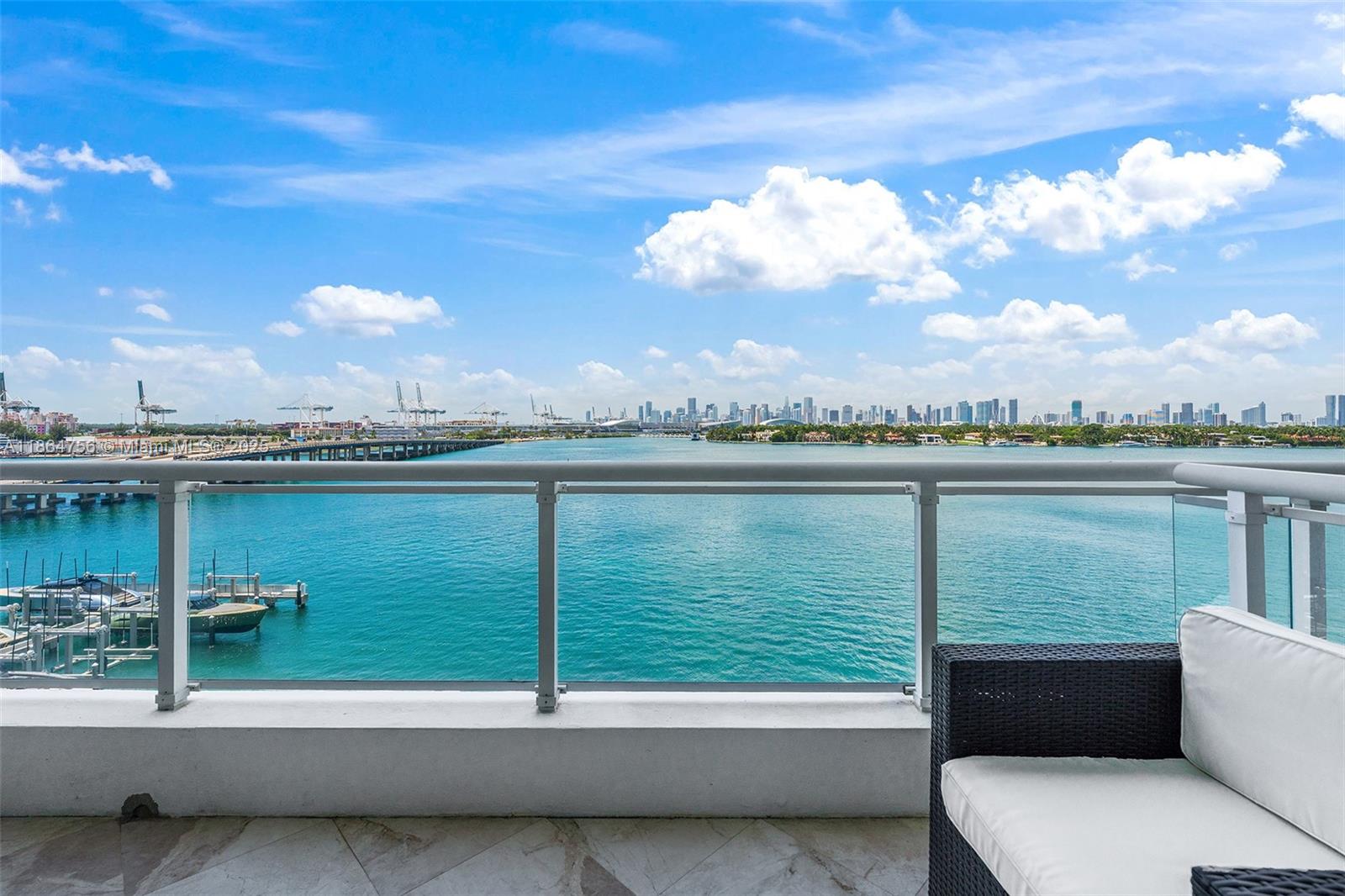 540 West Ave 712