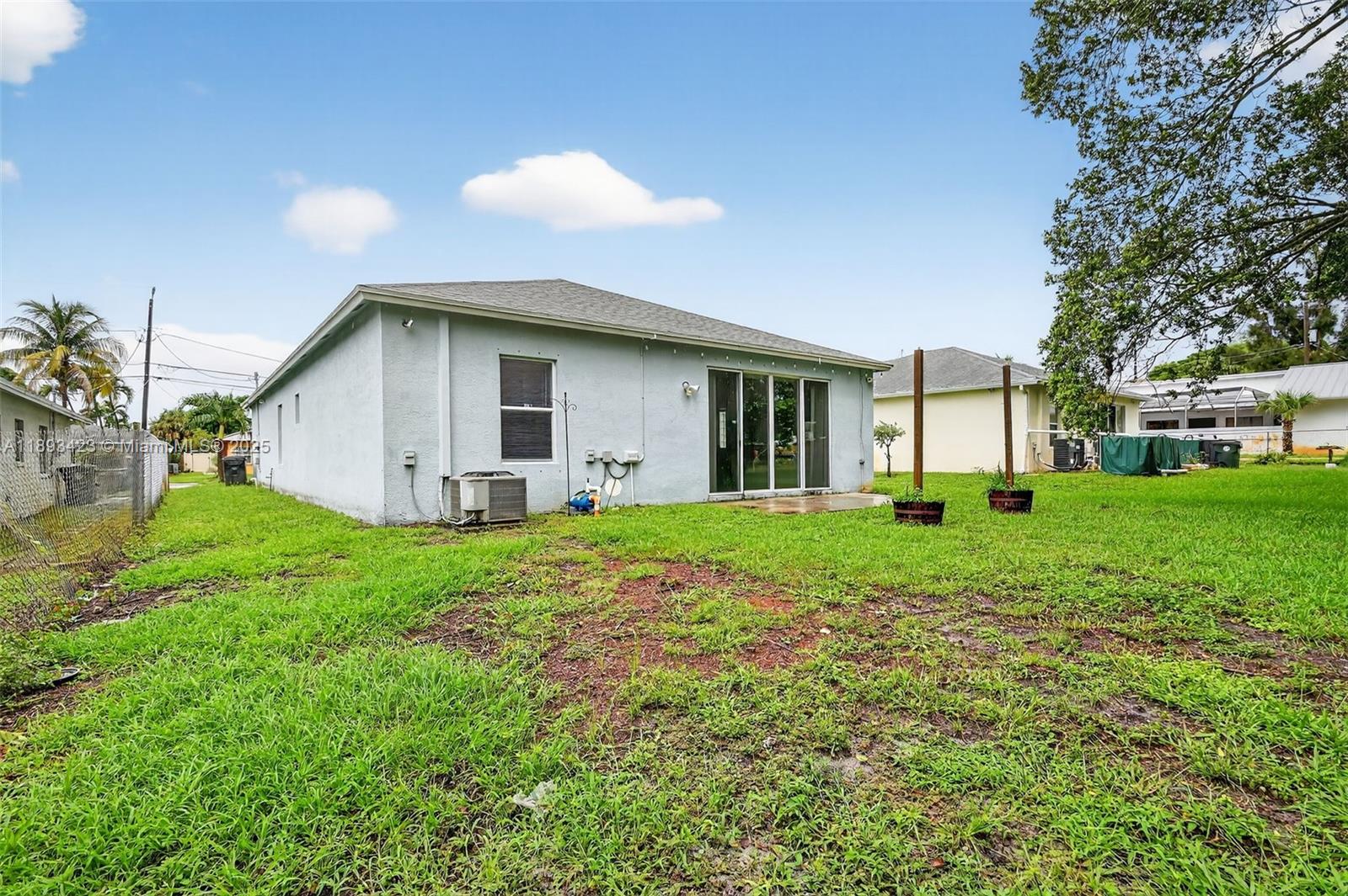 GROVELAND PARK - Residential Lease