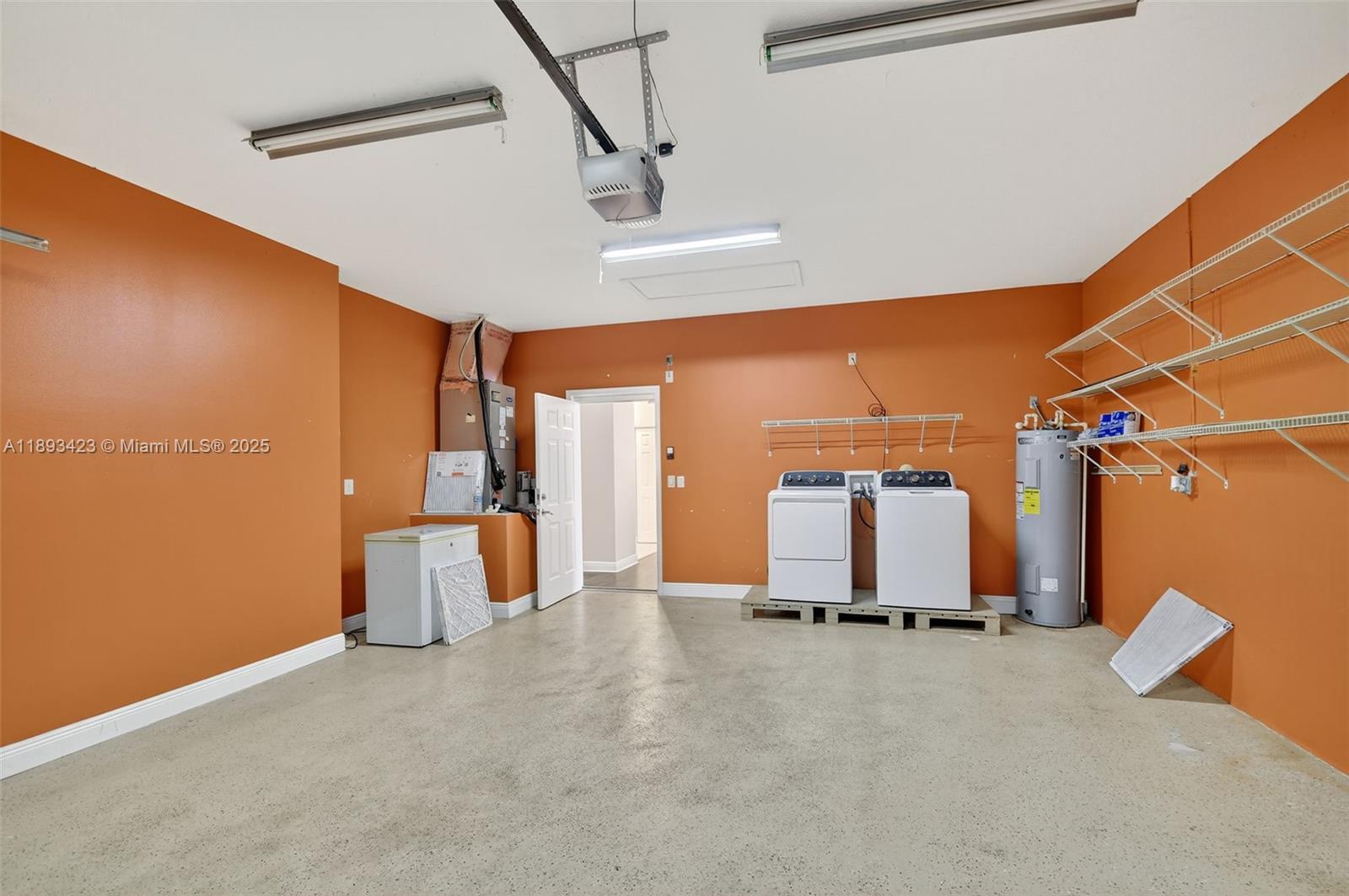 GROVELAND PARK - Residential Lease