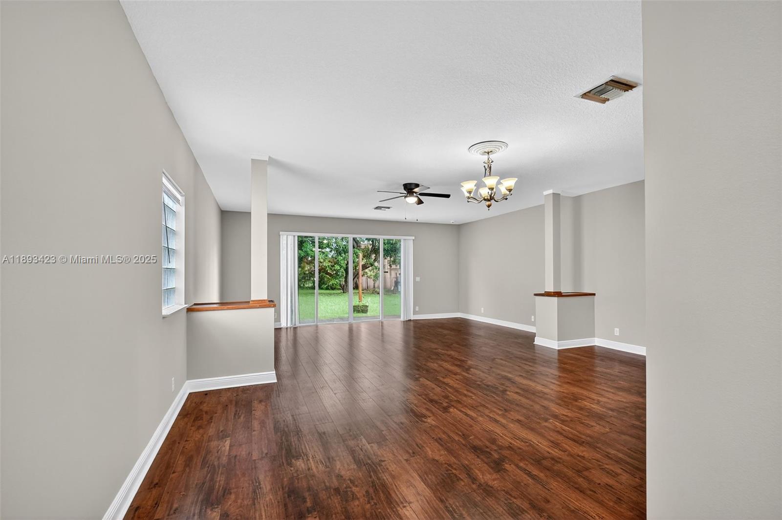 GROVELAND PARK - Residential Lease