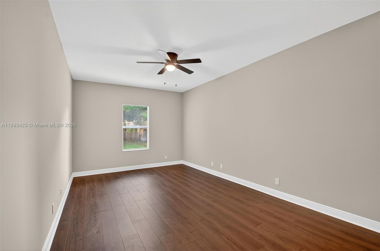 GROVELAND PARK - Residential Lease