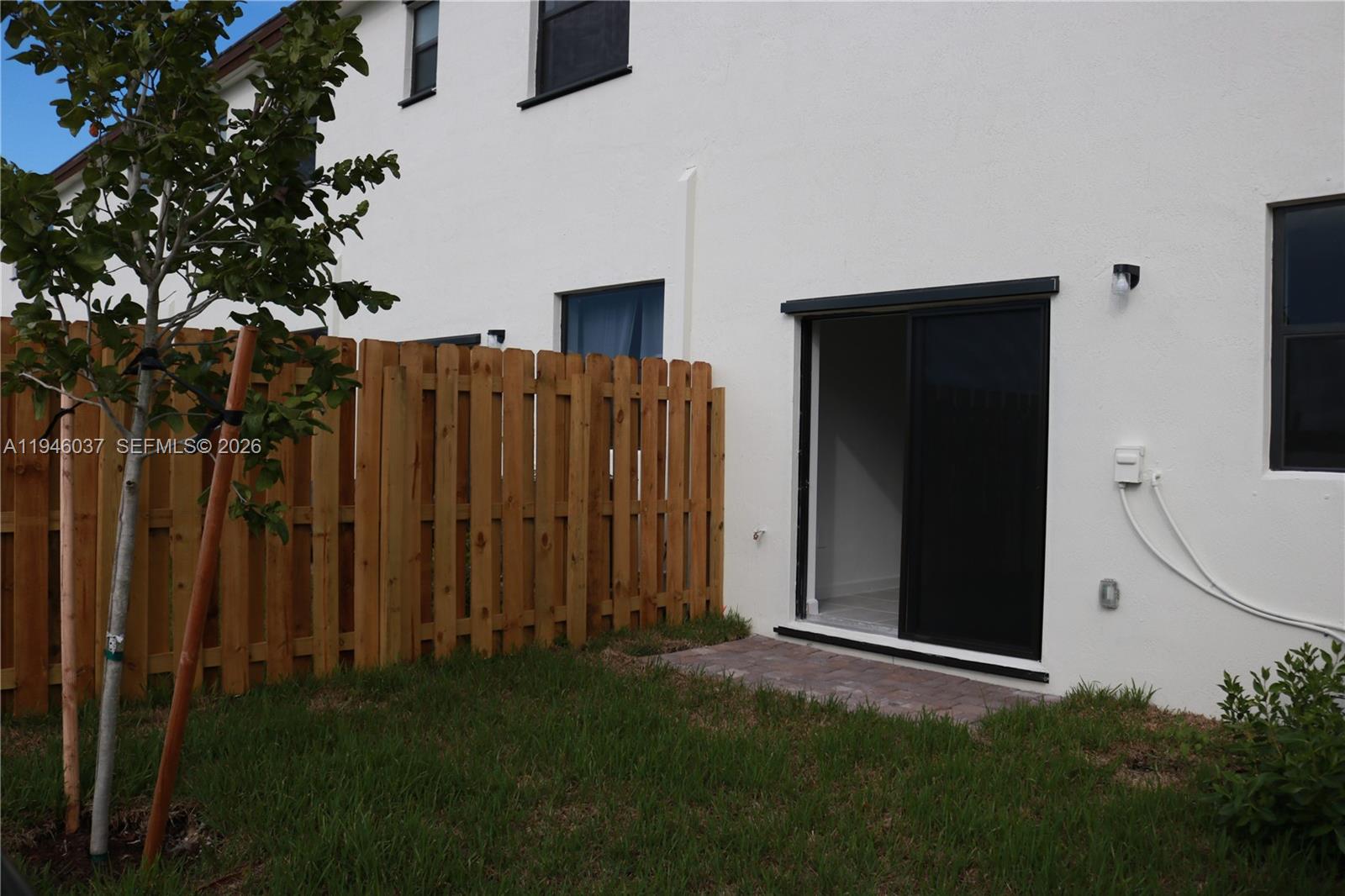 ENCLAVE SOUTH PHASE 2 - Residential