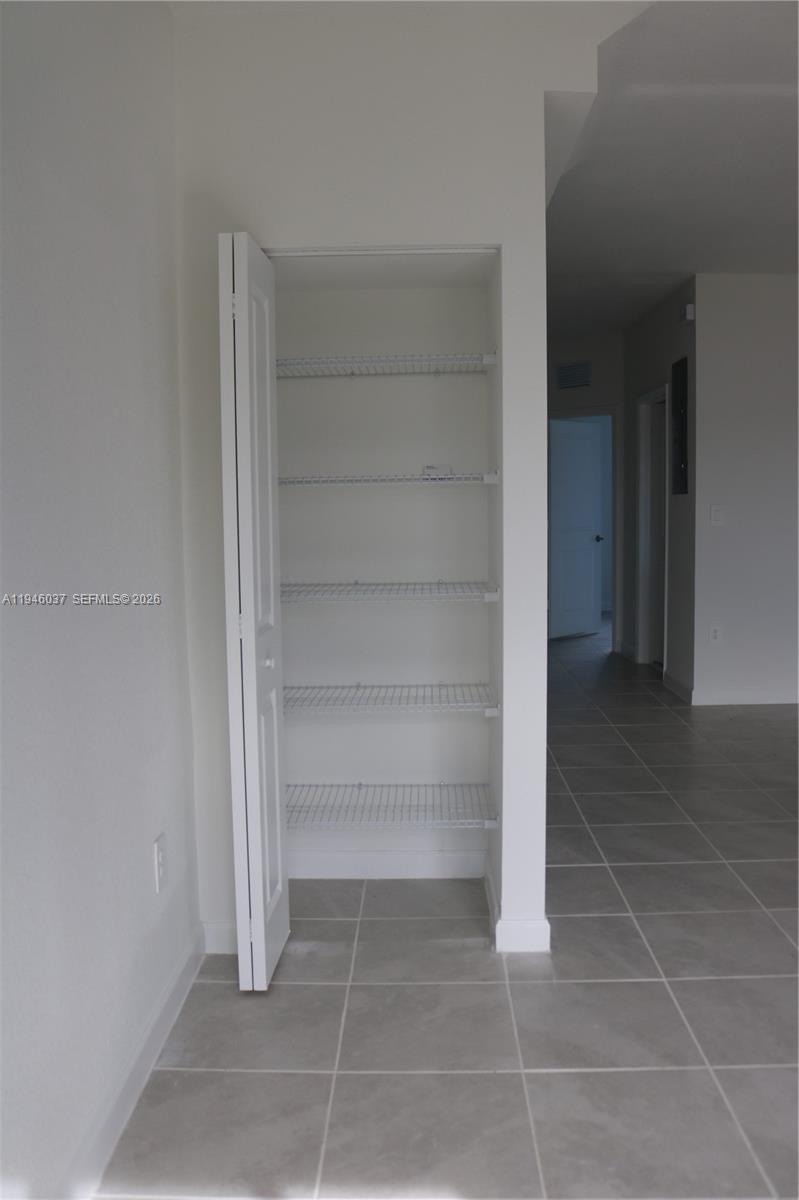 ENCLAVE SOUTH PHASE 2 - Residential