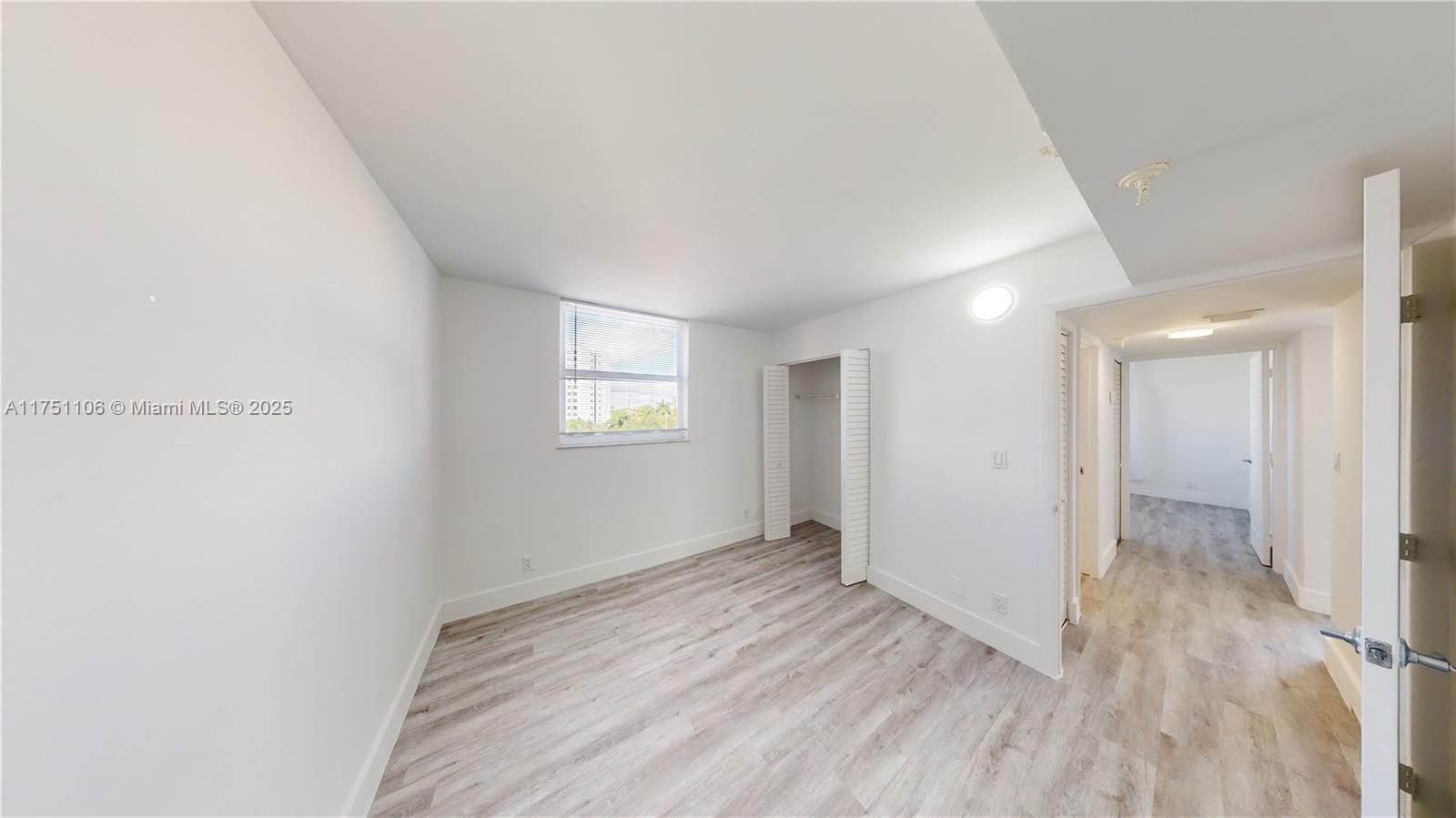RIOPLAZA CONDOMINIUM NORT - Residential